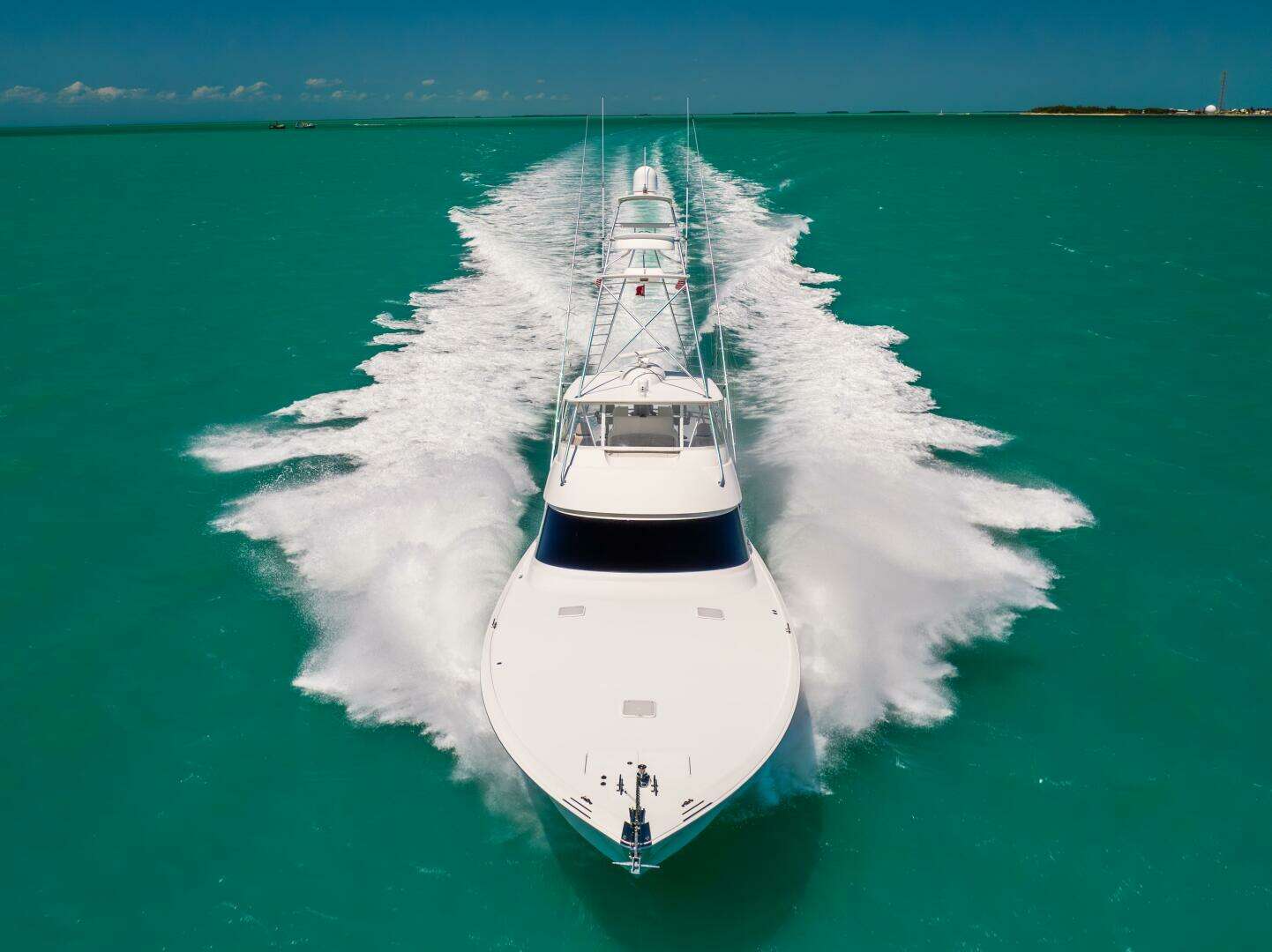 2011 Viking 70 Convertible - Image 2