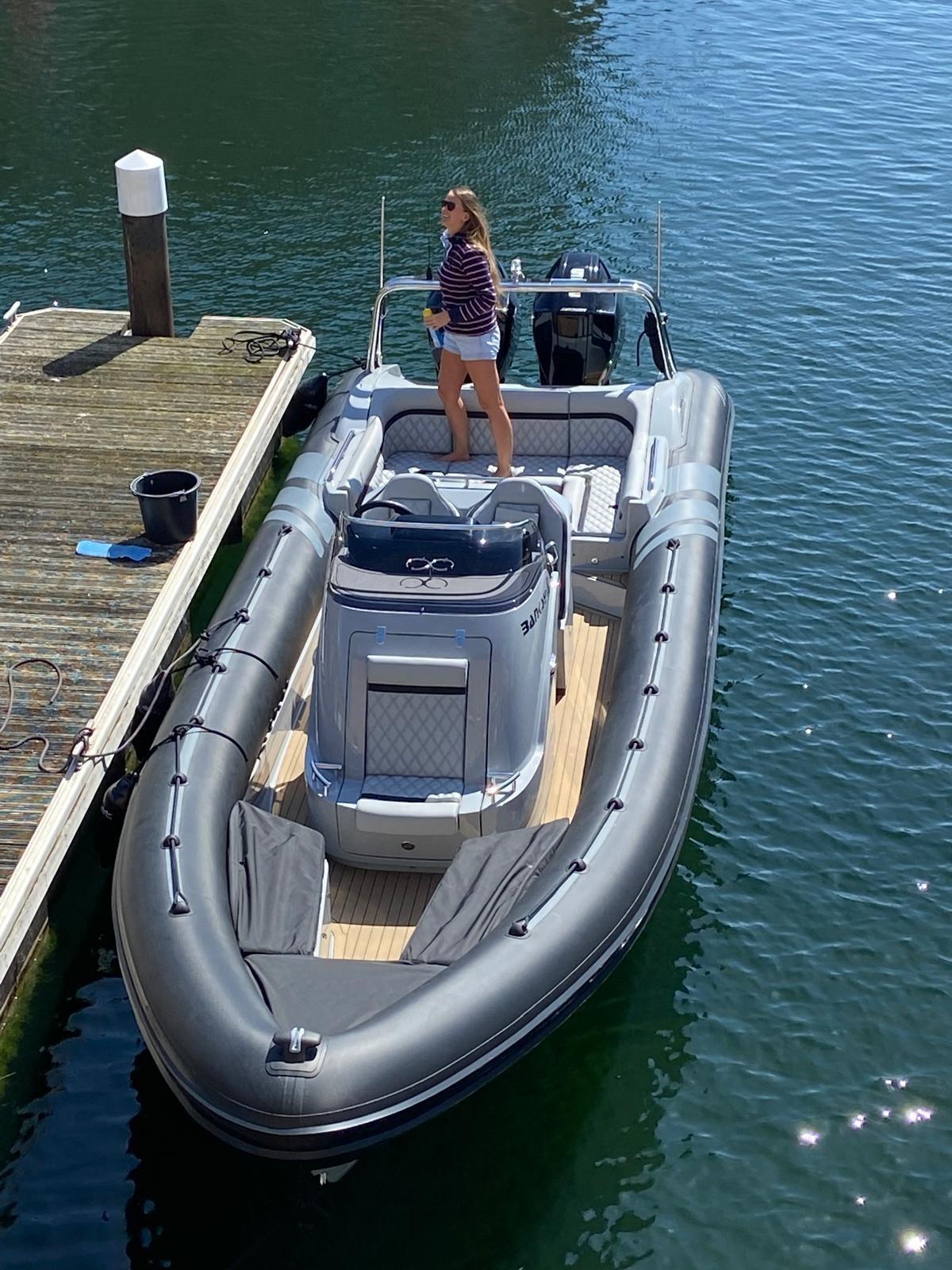 COBRA Nautique 8.7m Rib