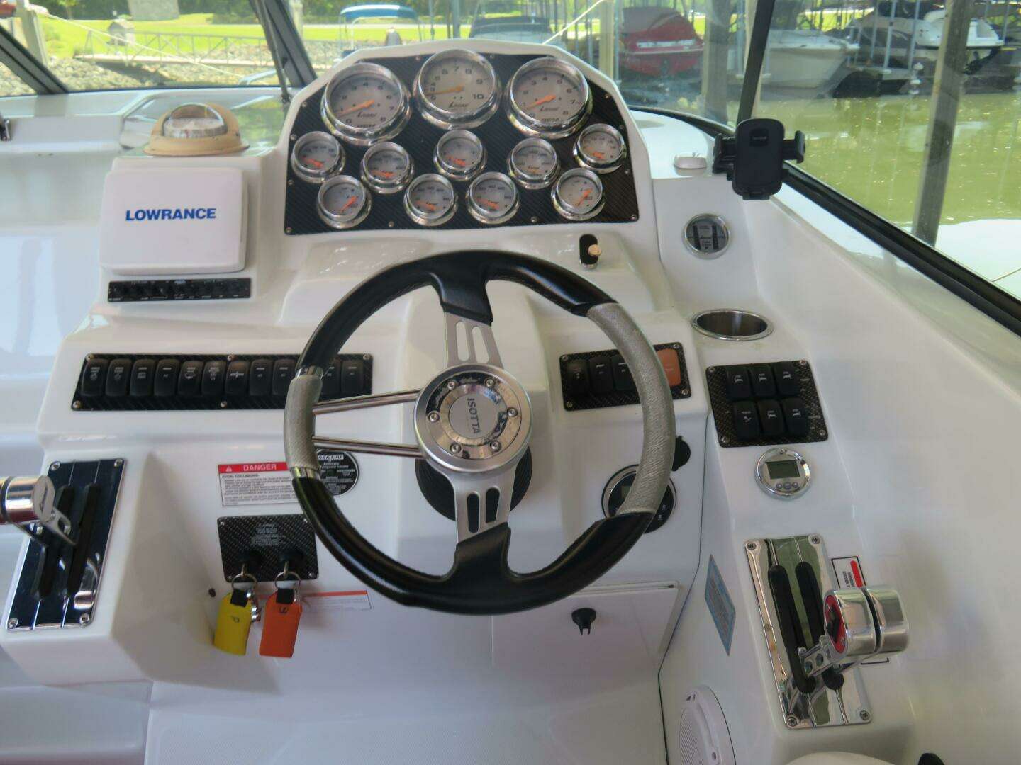 2008 Baja 335 Performance Cruiser - Image 13