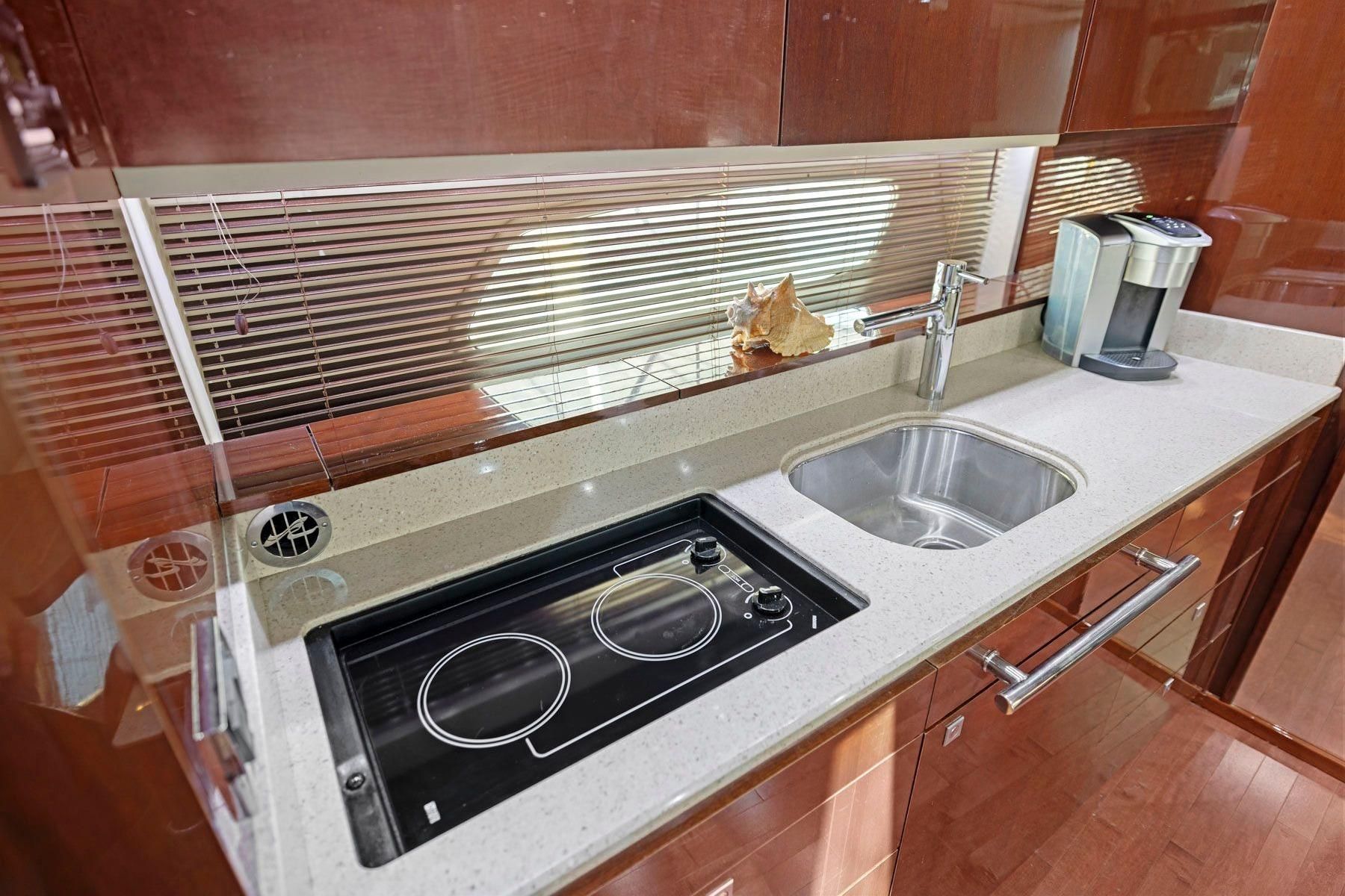 2009 Sea Ray Sundancer 470 - 21