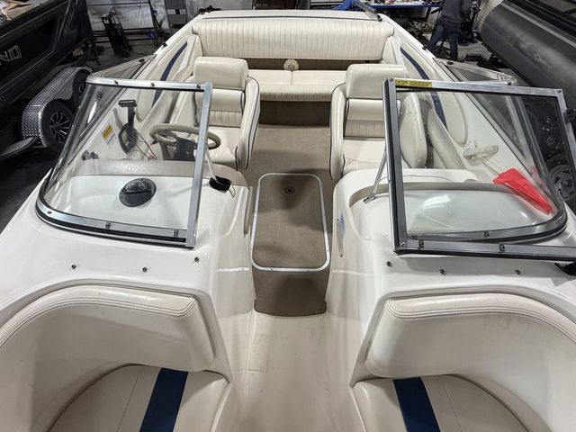 2000 Chaparral 200 SSe - 9