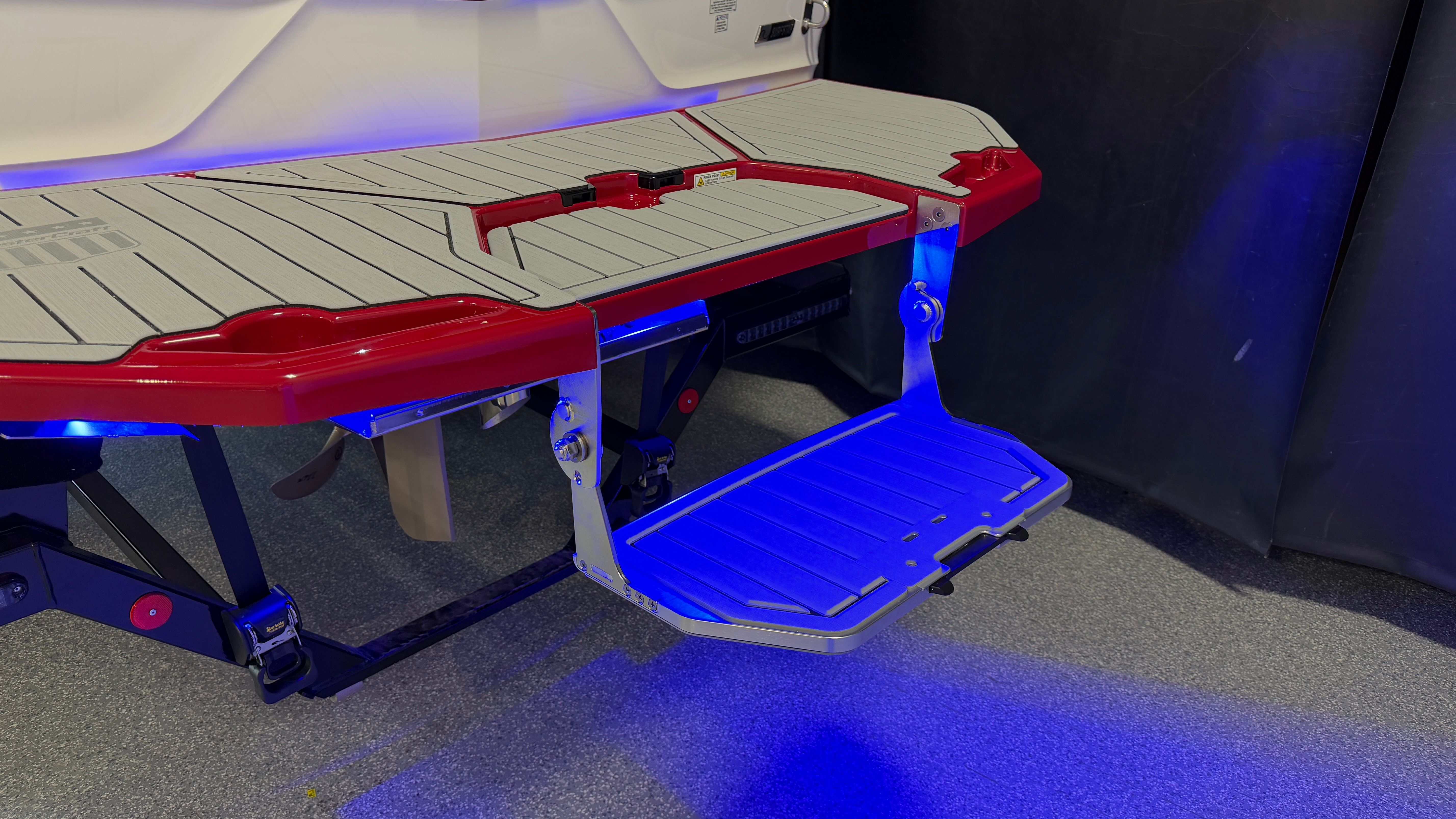 2026 MasterCraft XT22 - 11