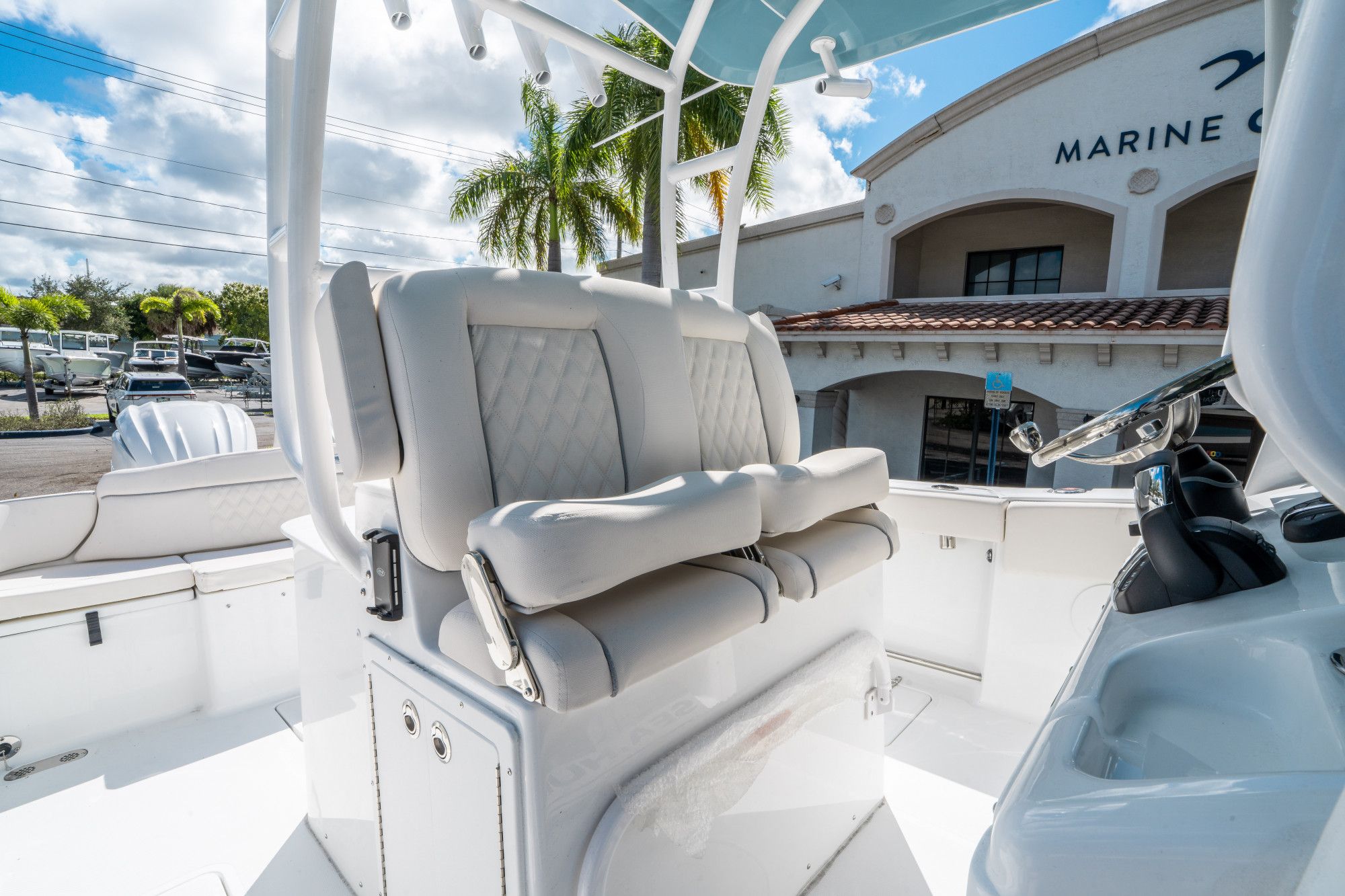 2026 Sea Hunt Ultra 285 CB - 20
