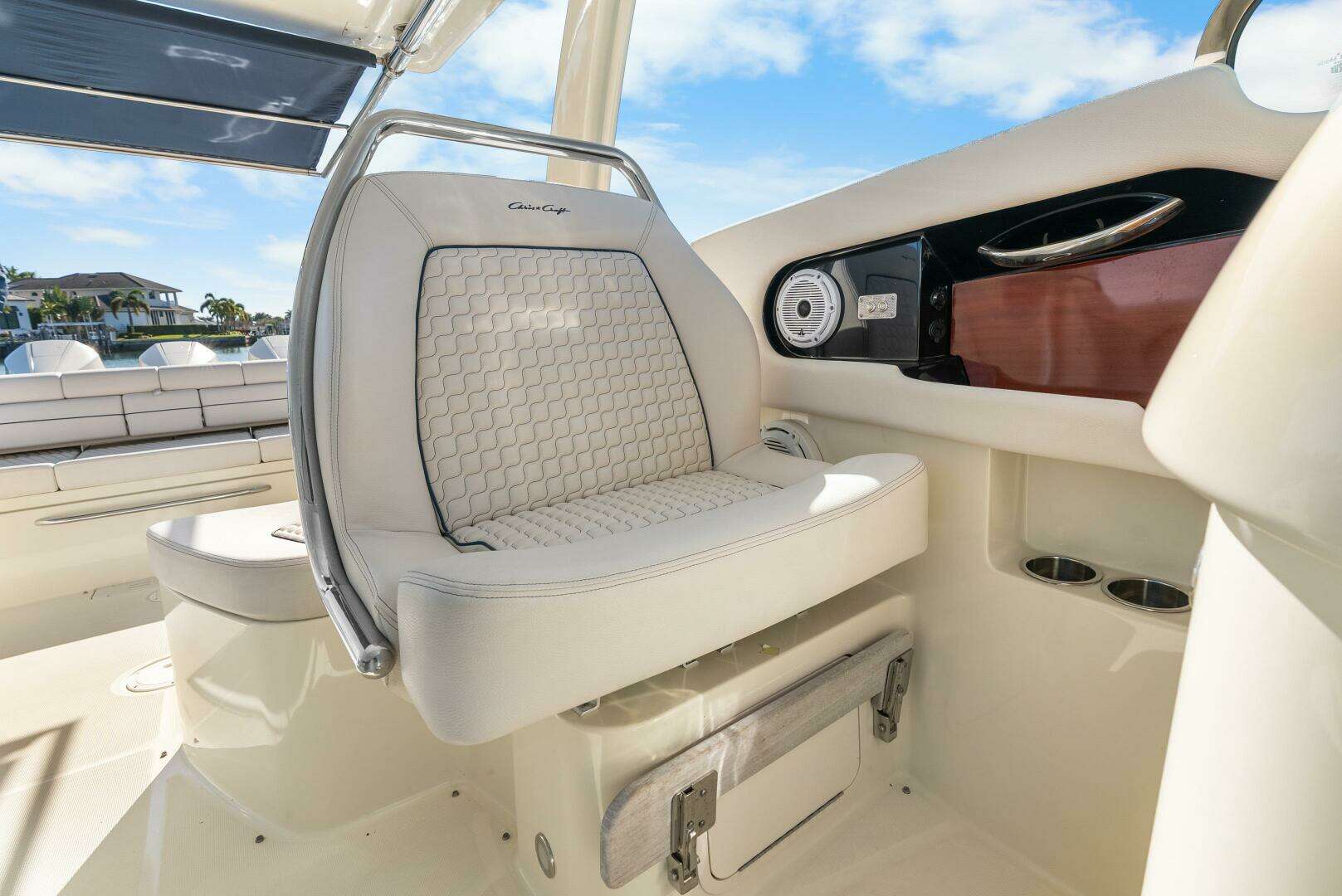 2021 Chris-Craft Launch 35 GT OB - Image 48