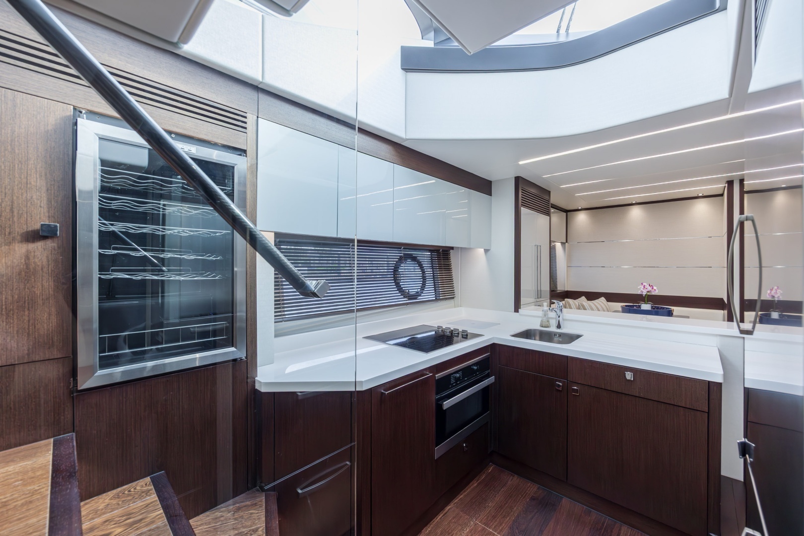 2020 Sunseeker PREDATOR 74 XPS - Image 26