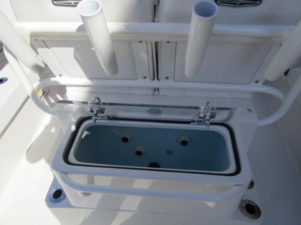 2024 Ranger 2660 Bay boat livewell and rod holders.