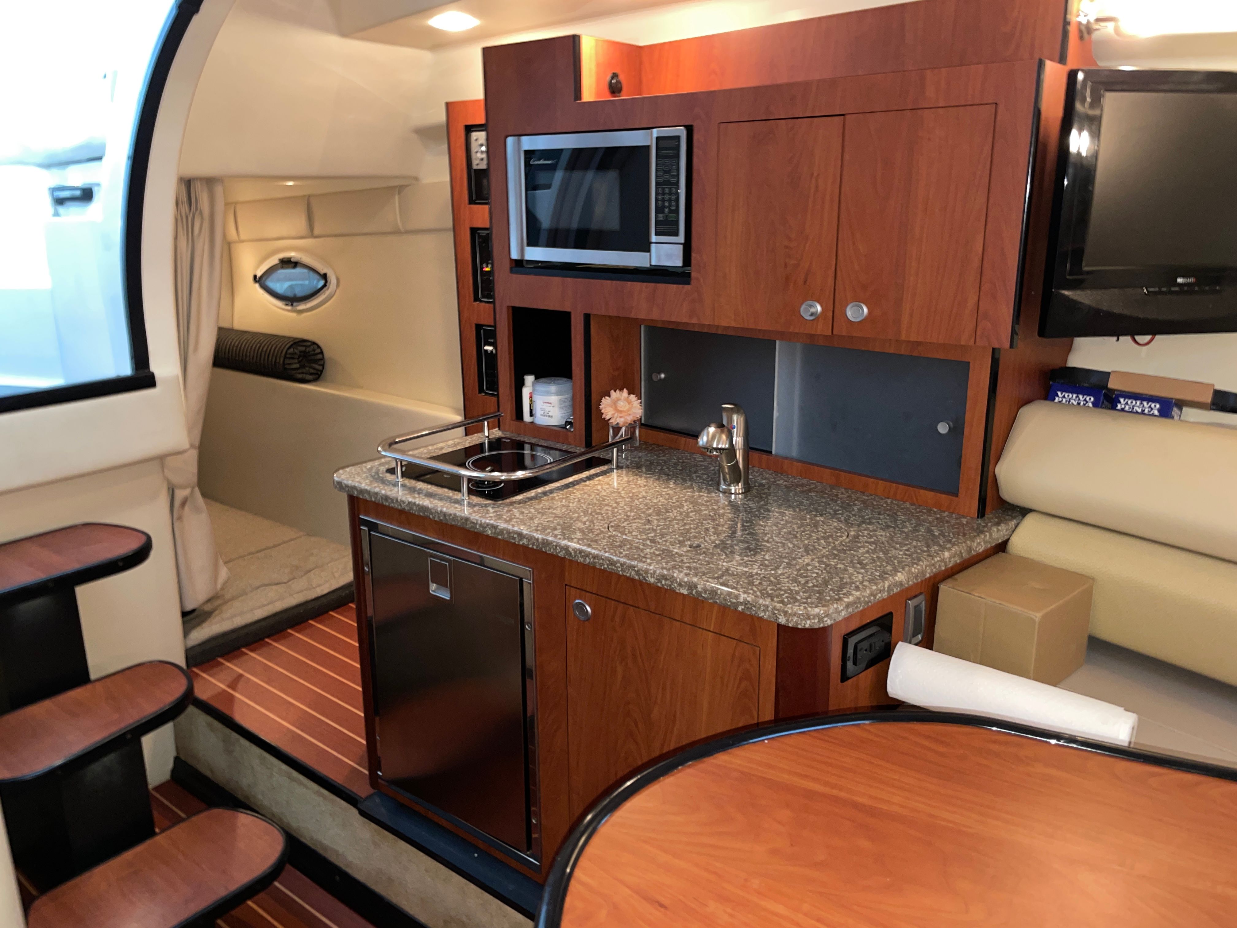 Interior of a 2010 Monterey 280 Sport Cruiser yacht.