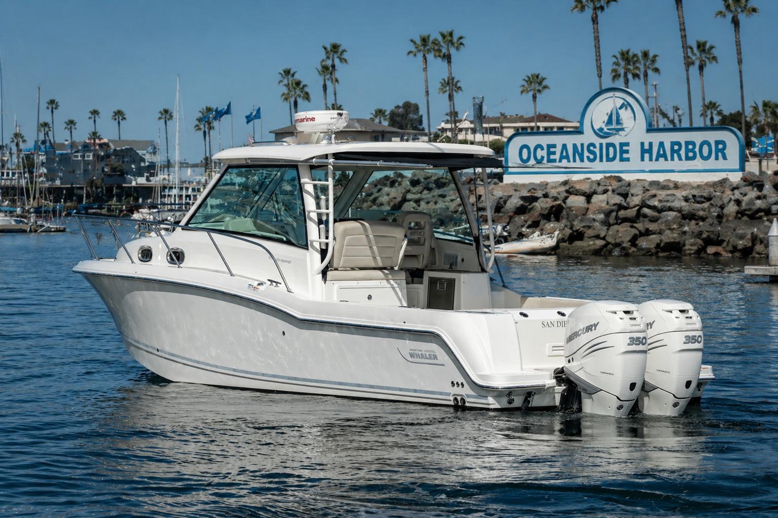 2019 Boston Whaler 315 Conquest