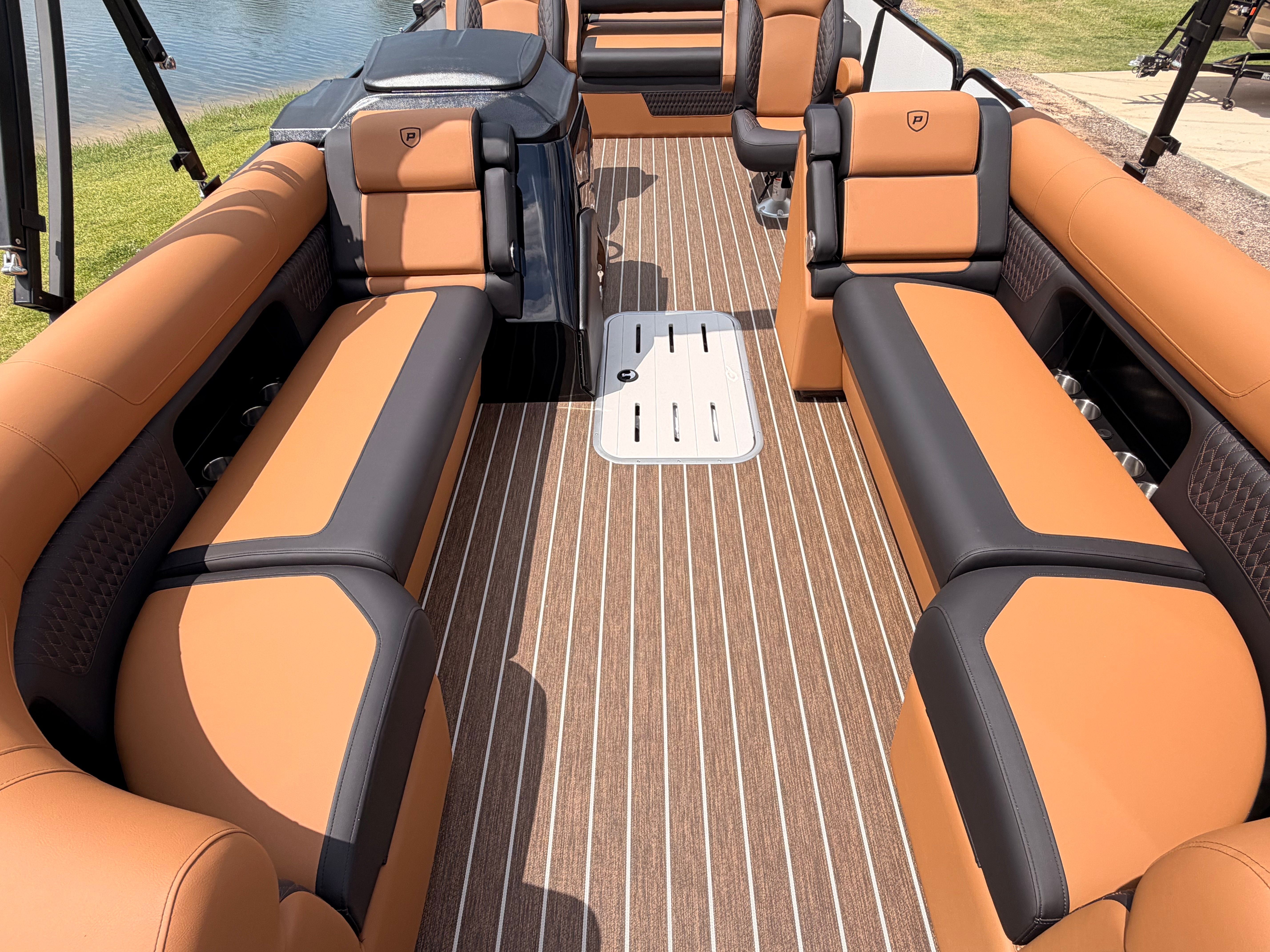 2026 PREMIER 250 SOLARIS RL CL - Image 9
