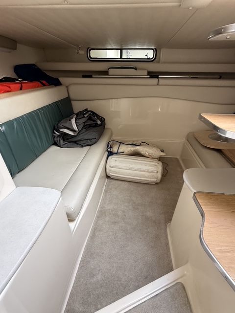 1999 Wellcraft 3000 Martinique - 18