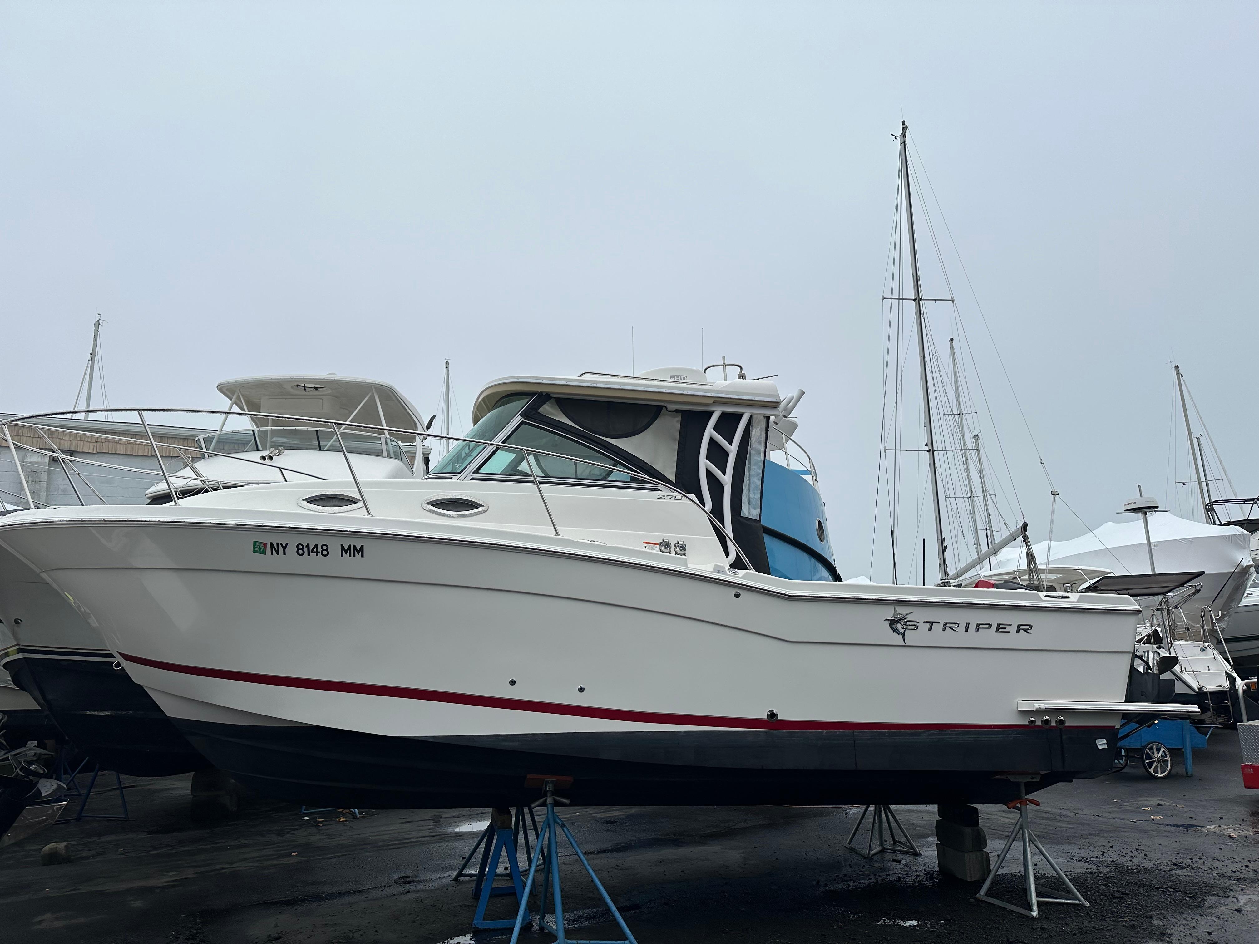 2017 Striper 270 Walkaround