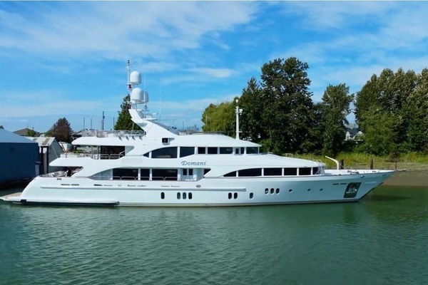 2004 Benetti Vision
