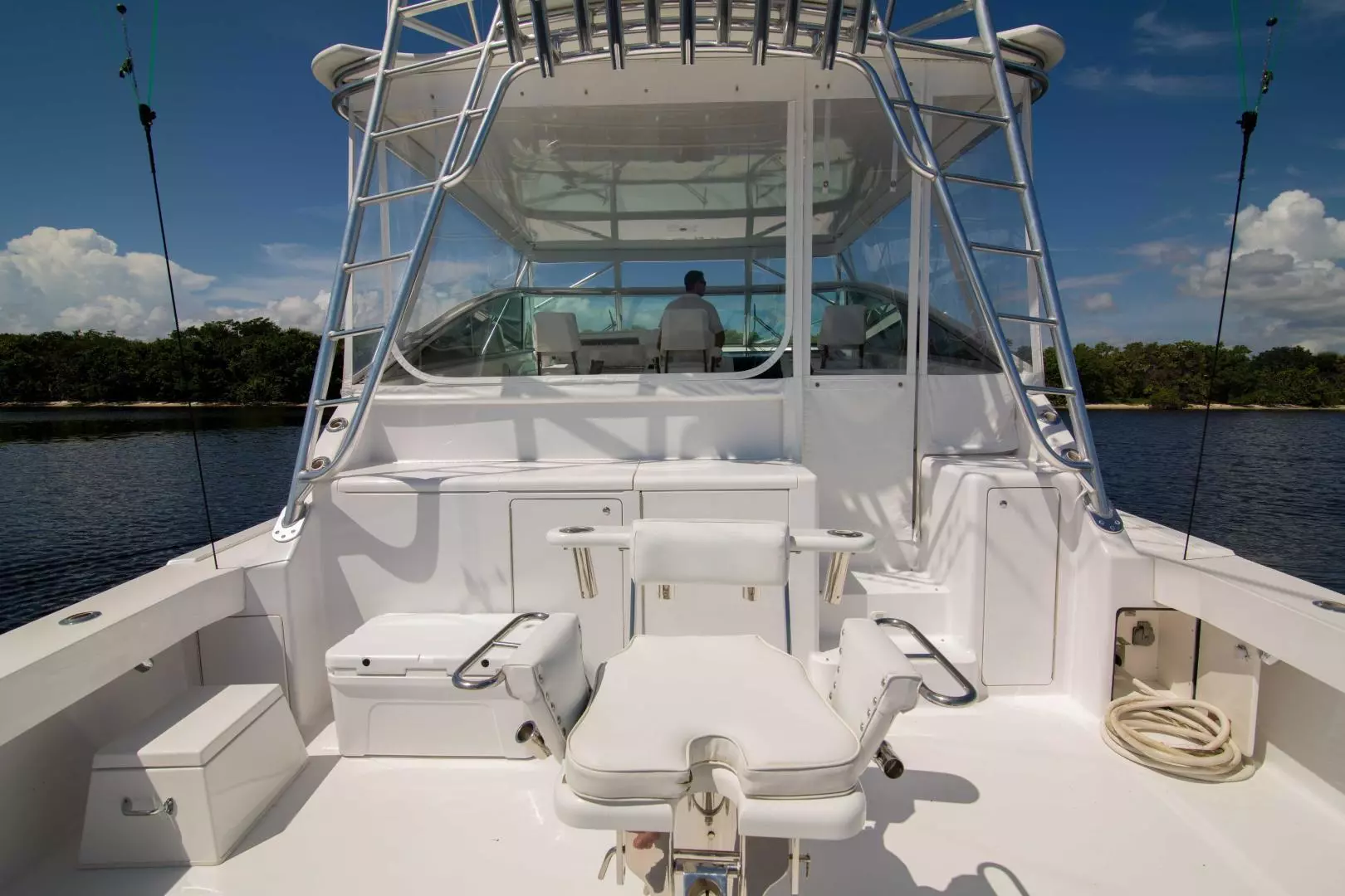 2001 Viking 50 Express - Image 40