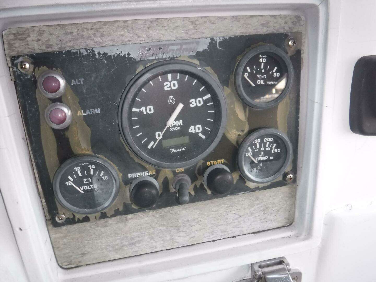 1986 Farrier FAST 410 Masthead Sloop - Image 6
