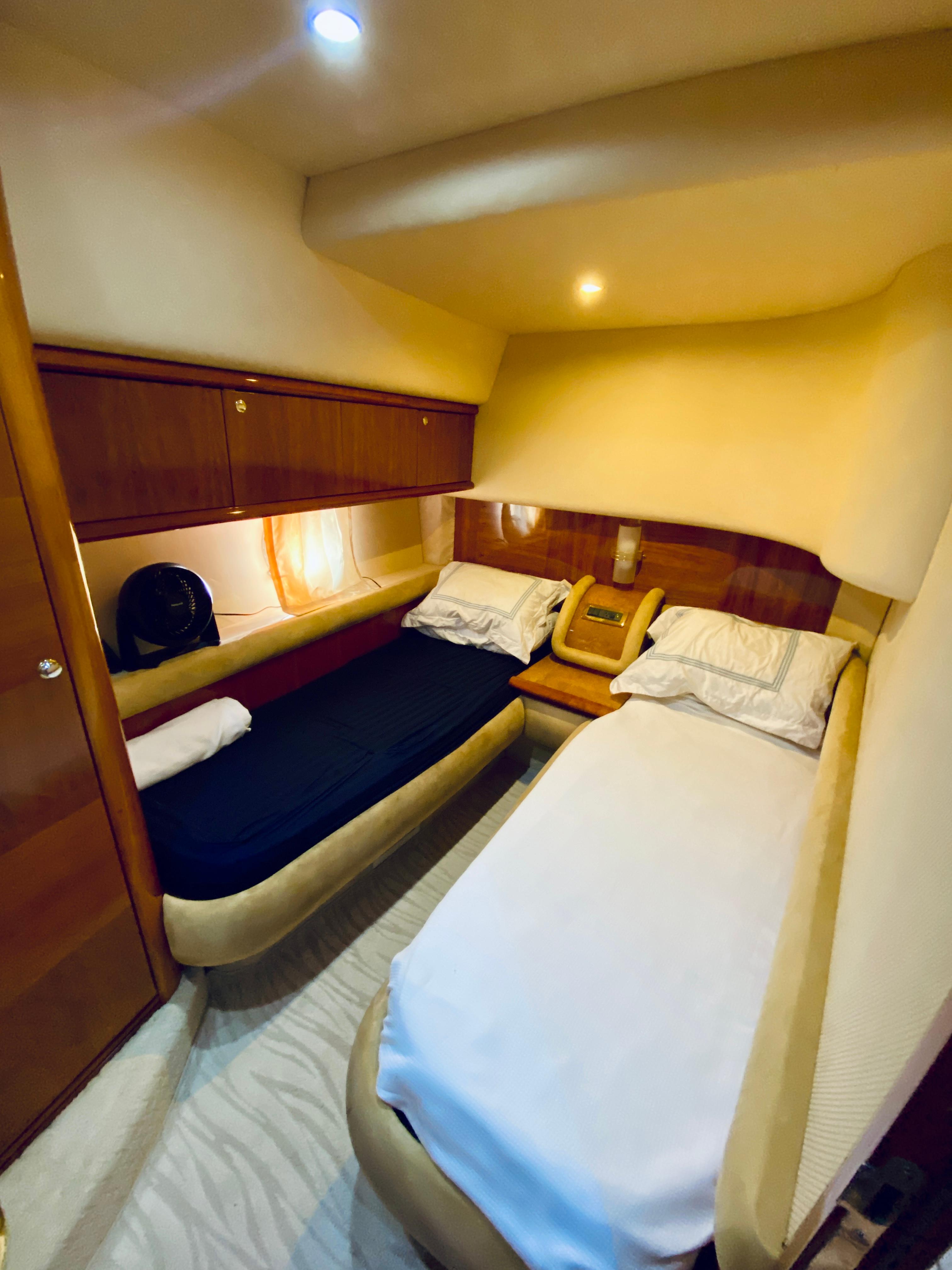 2002 Azimut 55 - 53