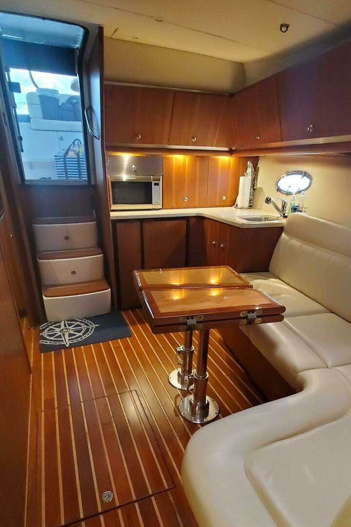 2006 Tiara Yachts 4200 Open - Image 20