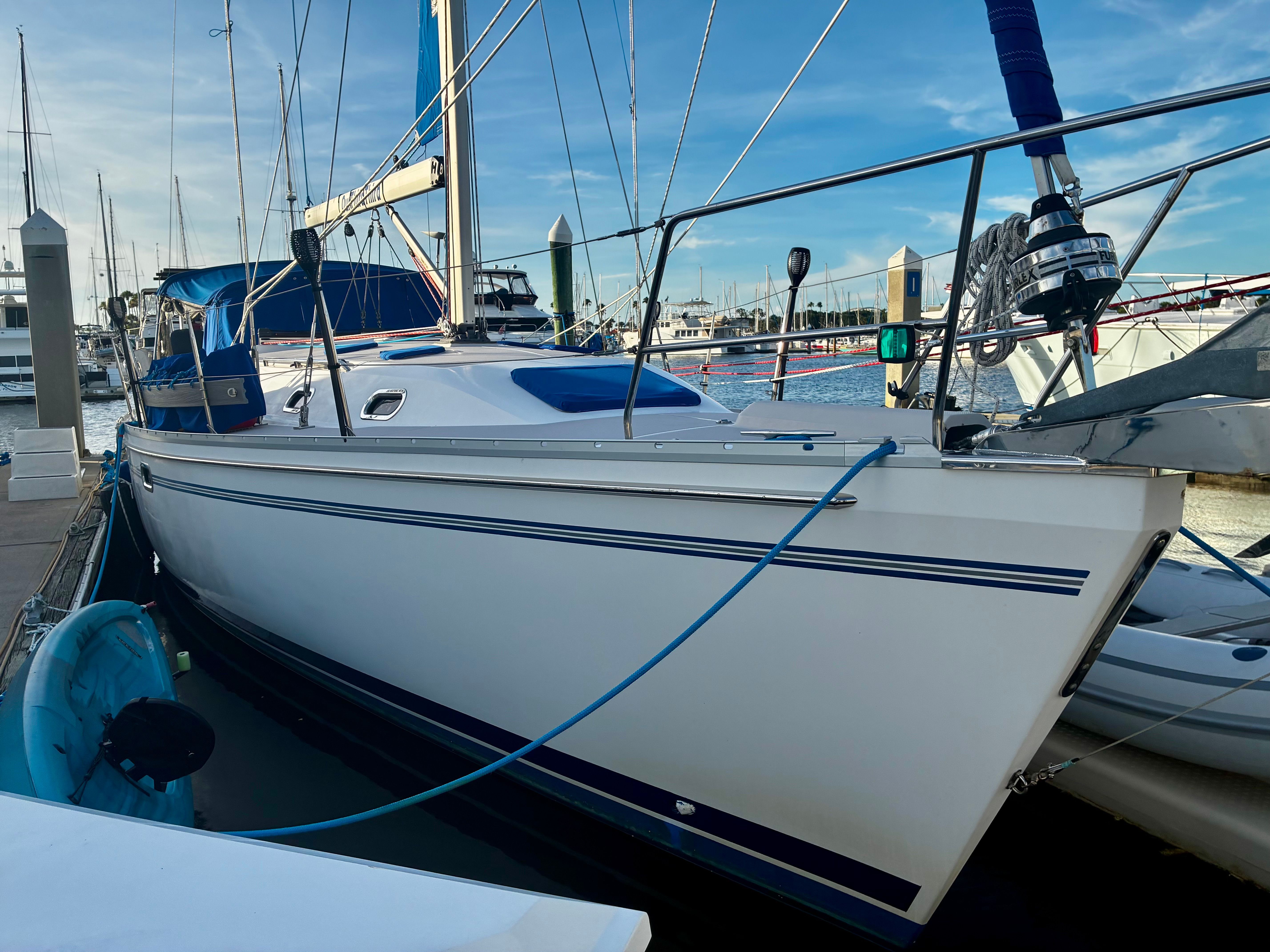 2011 Catalina 445 - 4