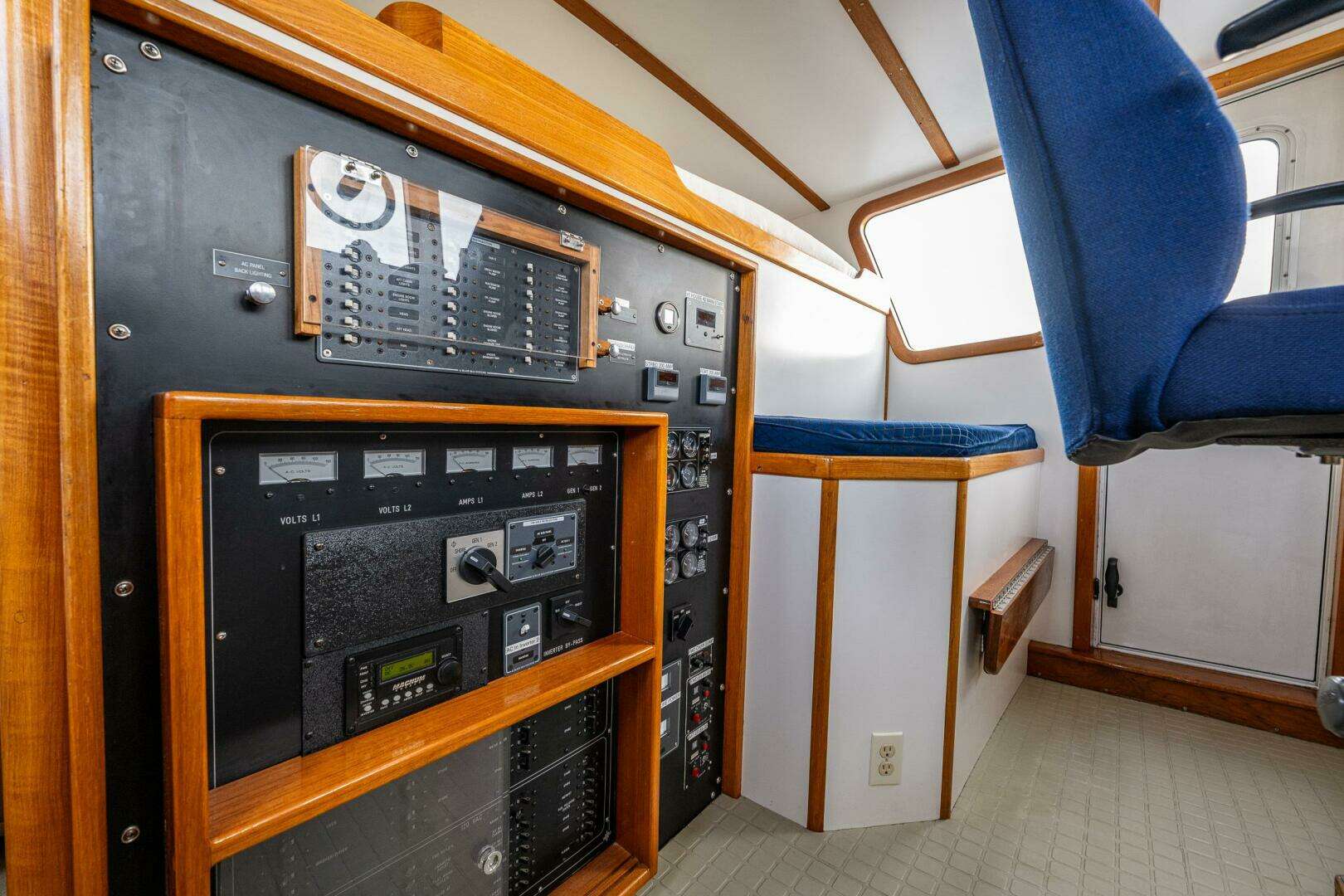 1978 Seaton — - Image 20