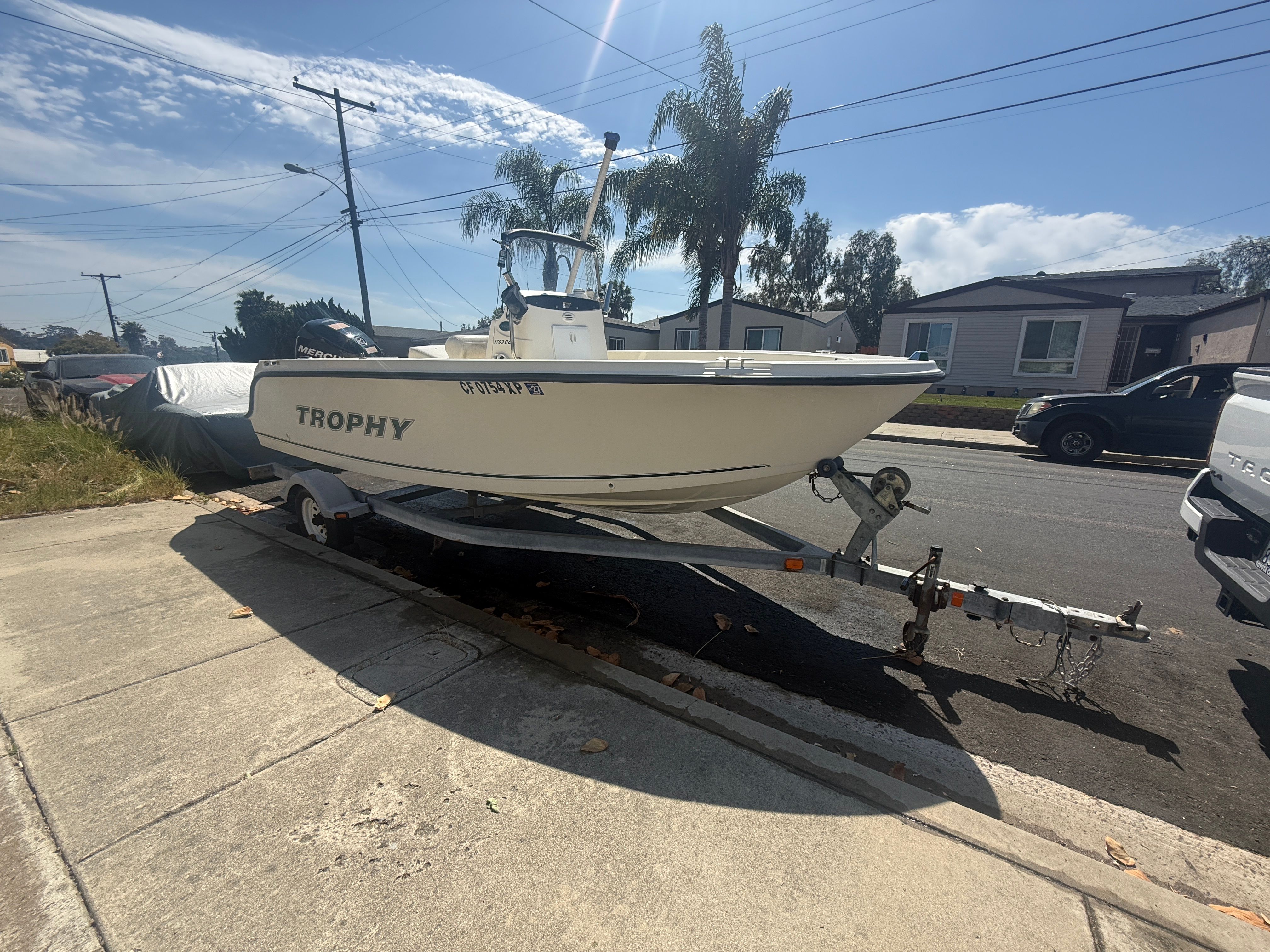 2008 Trophy 1703 Center Console
