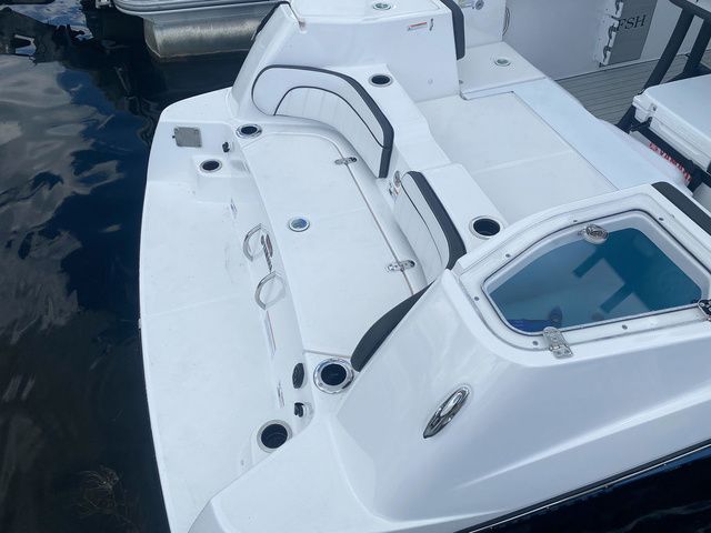 2024 Yamaha Boats 255 FSH Sport H - 5