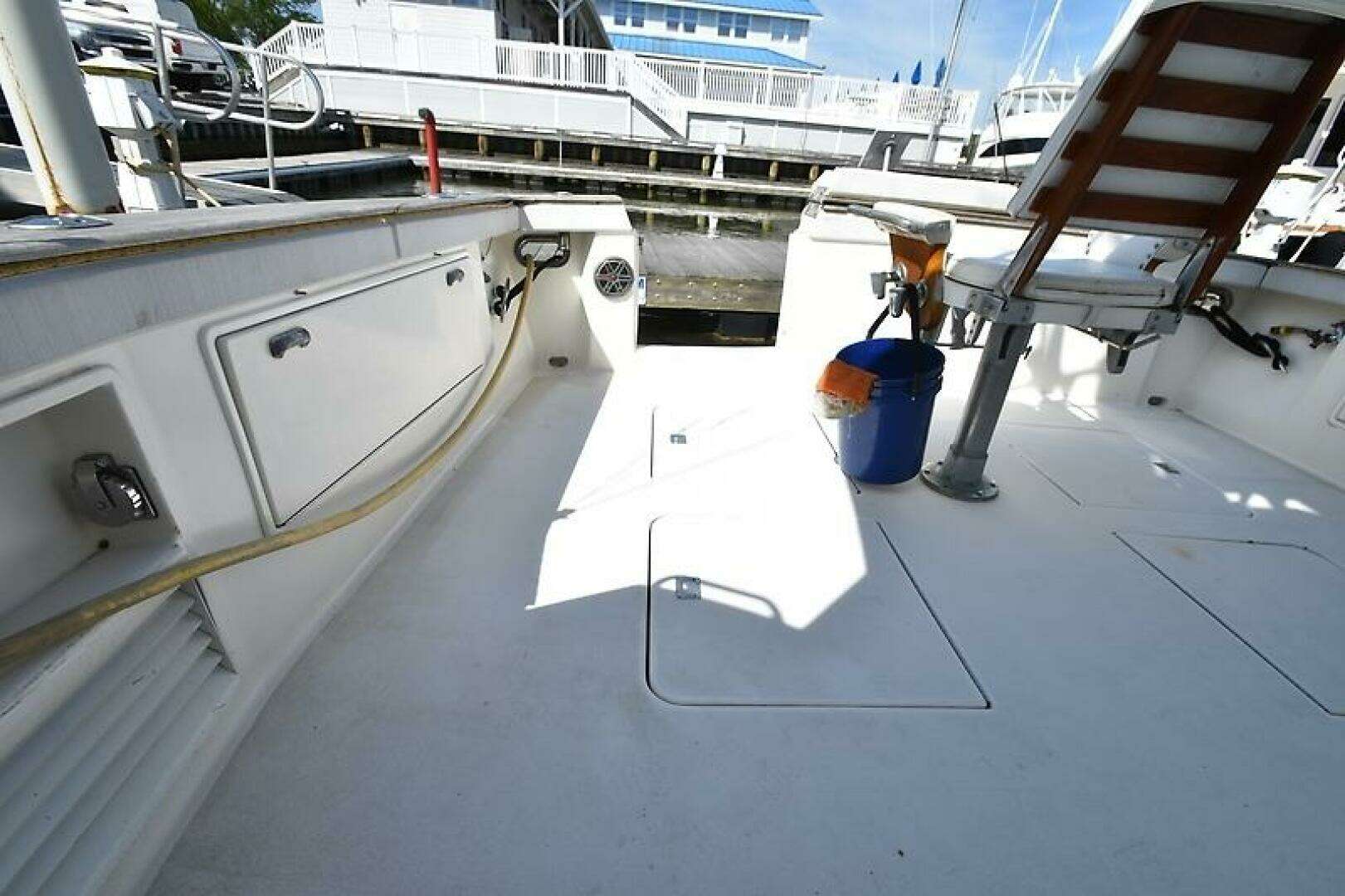 1997 Ocean 48 Convertible - Image 44