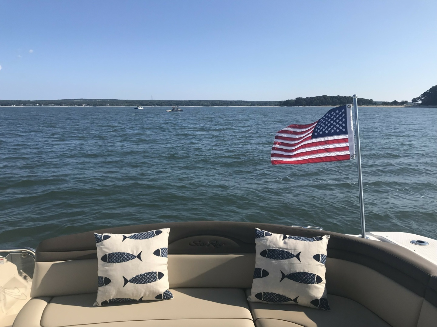 2017 Sea Ray Sundancer 370 - Image 13
