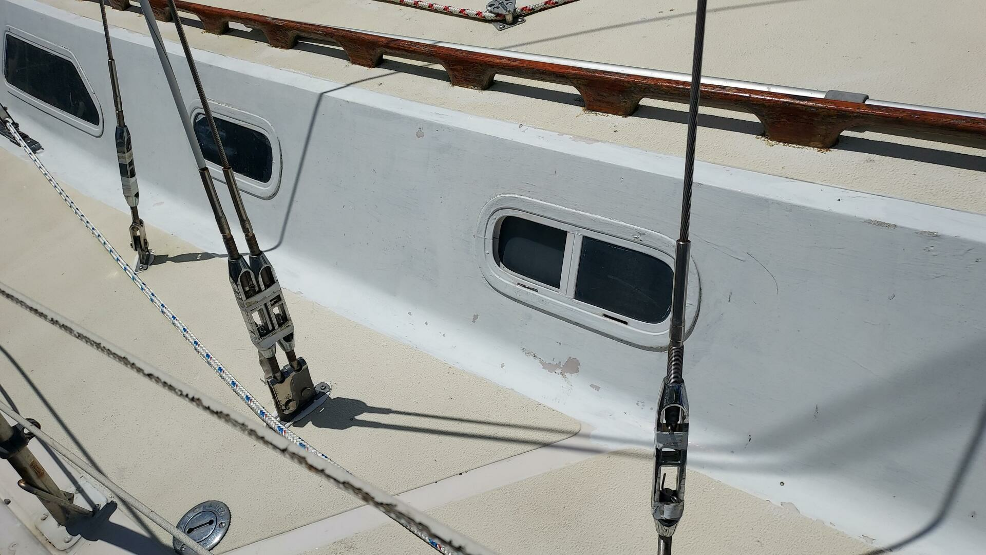 1977 Islander 36 - Image 14