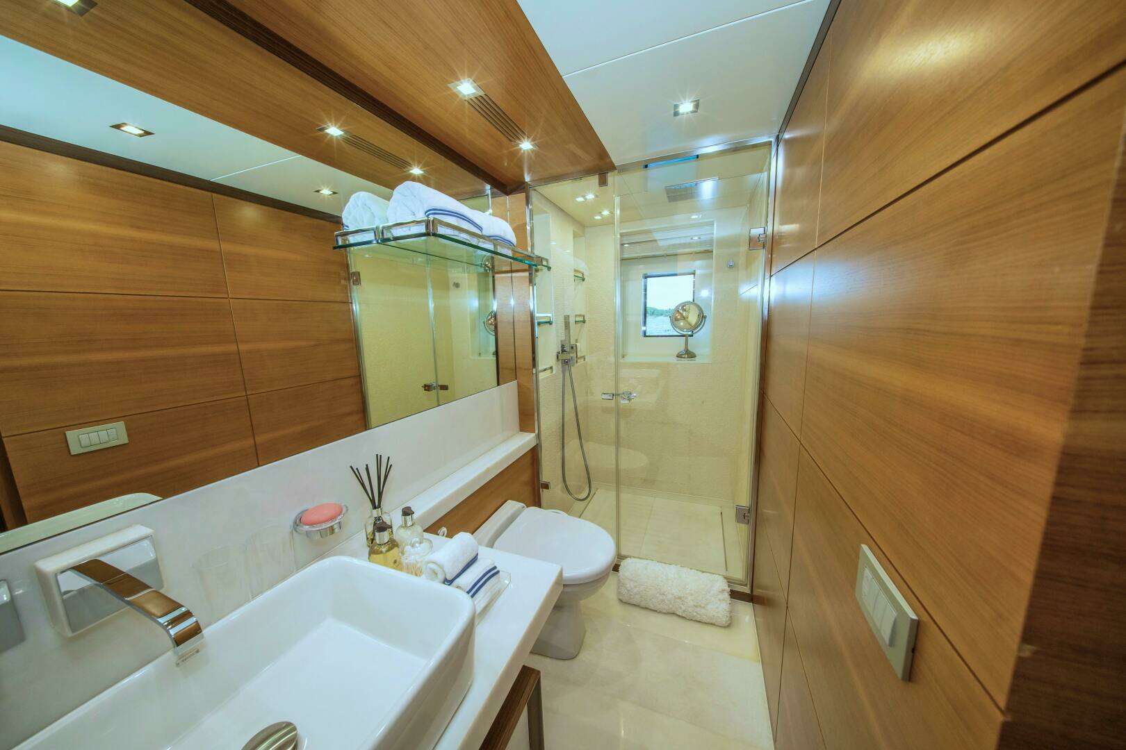 2015 Benetti Benetti Tradition Supreme 108 - Image 15