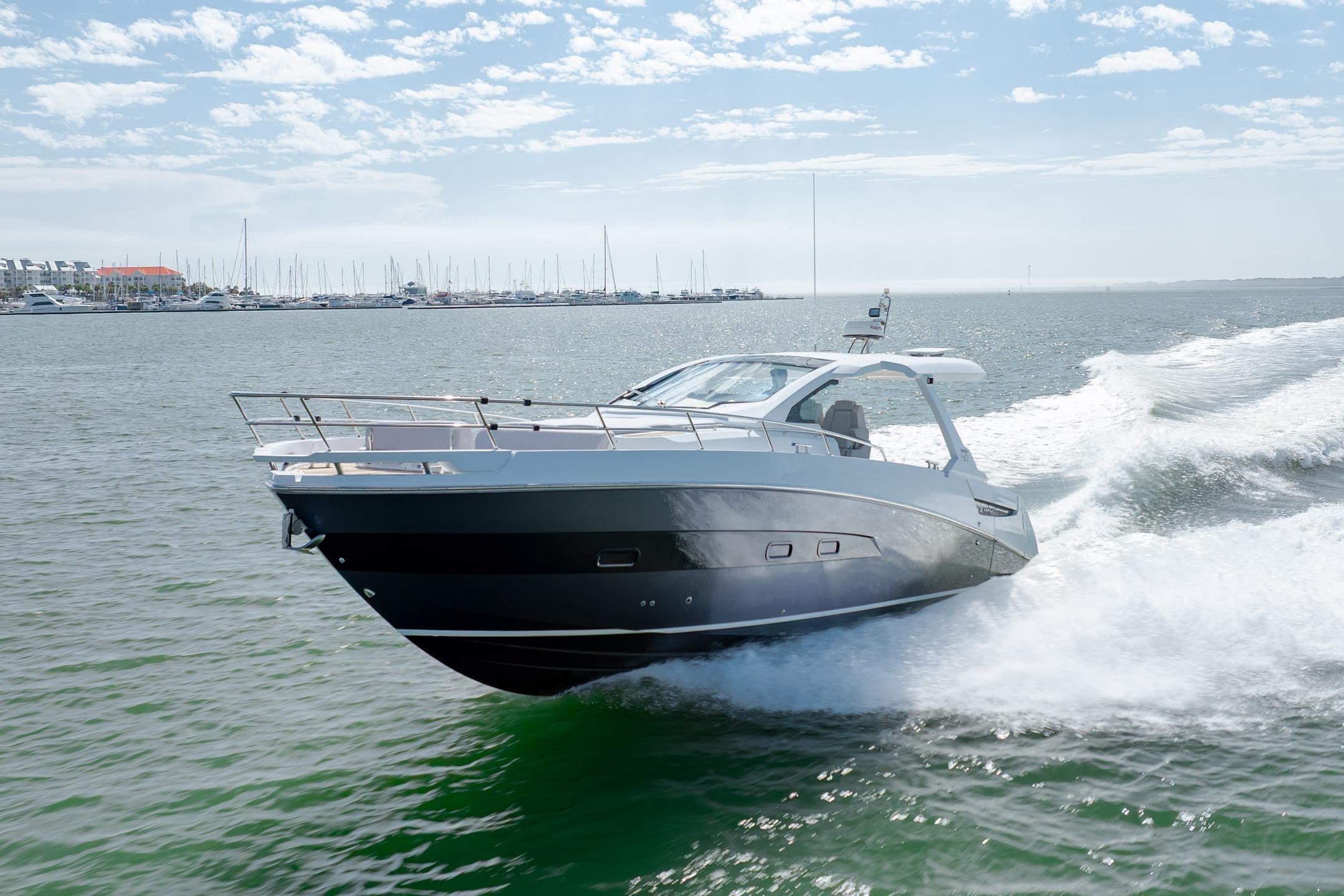 2019 Azimut Verve 40
