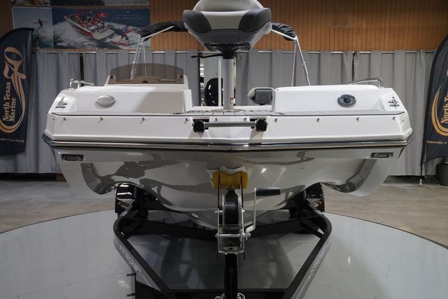 2026 Starcraft SVX 211 OB - 3