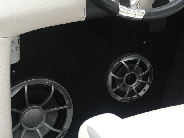 2016 Tigé RZ4 - 47