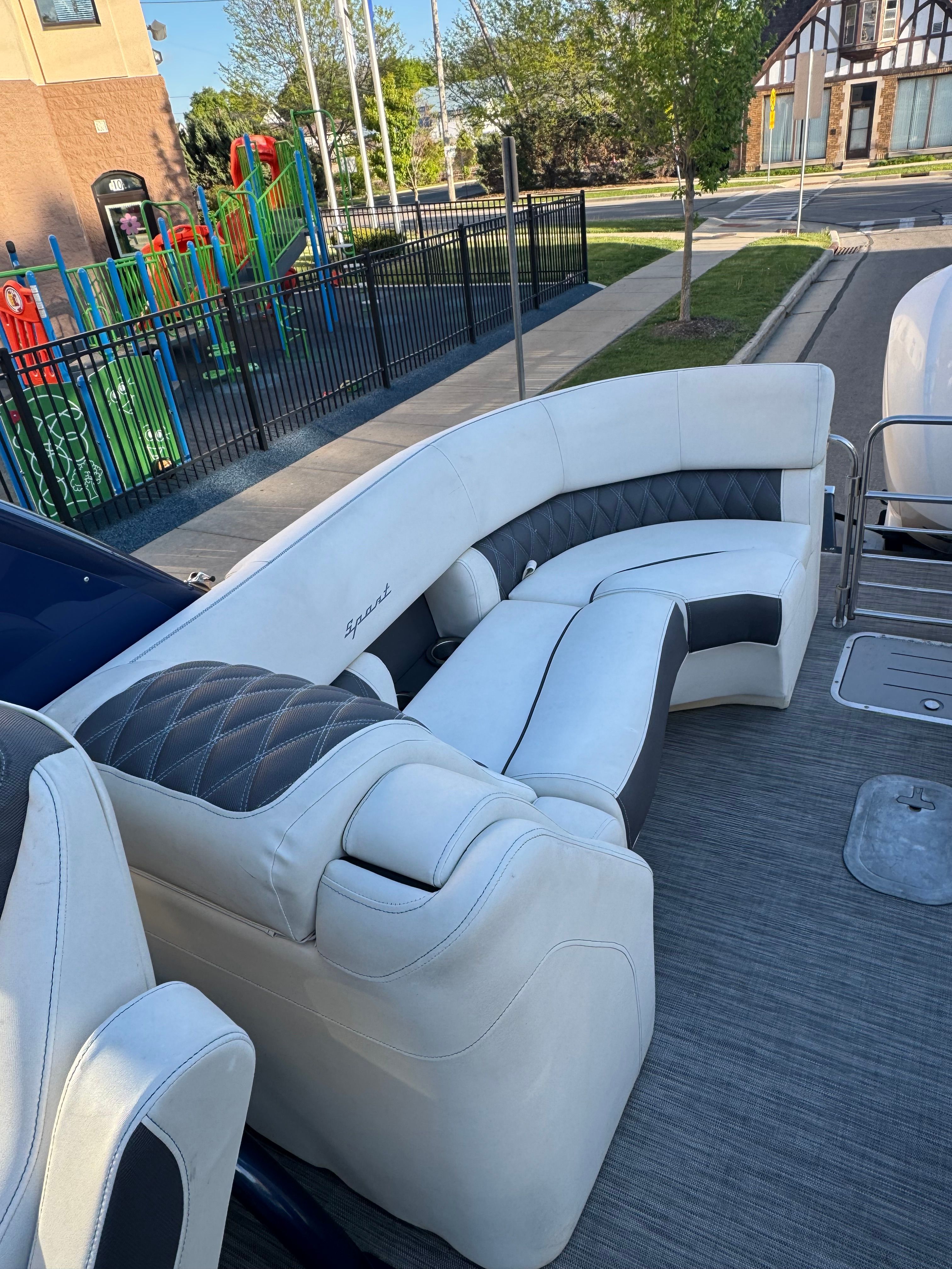 2020 Bennington RX 25 Sport - 15