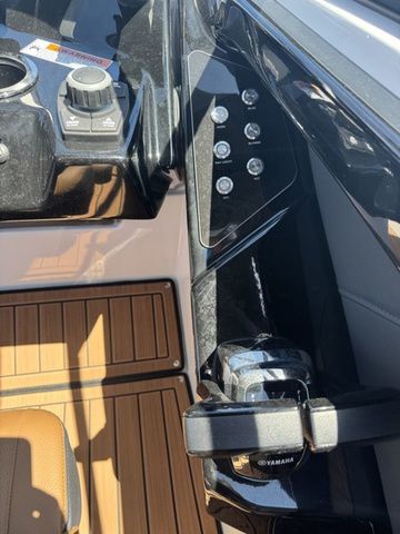 2026 Yamaha Boats 252SD - 25