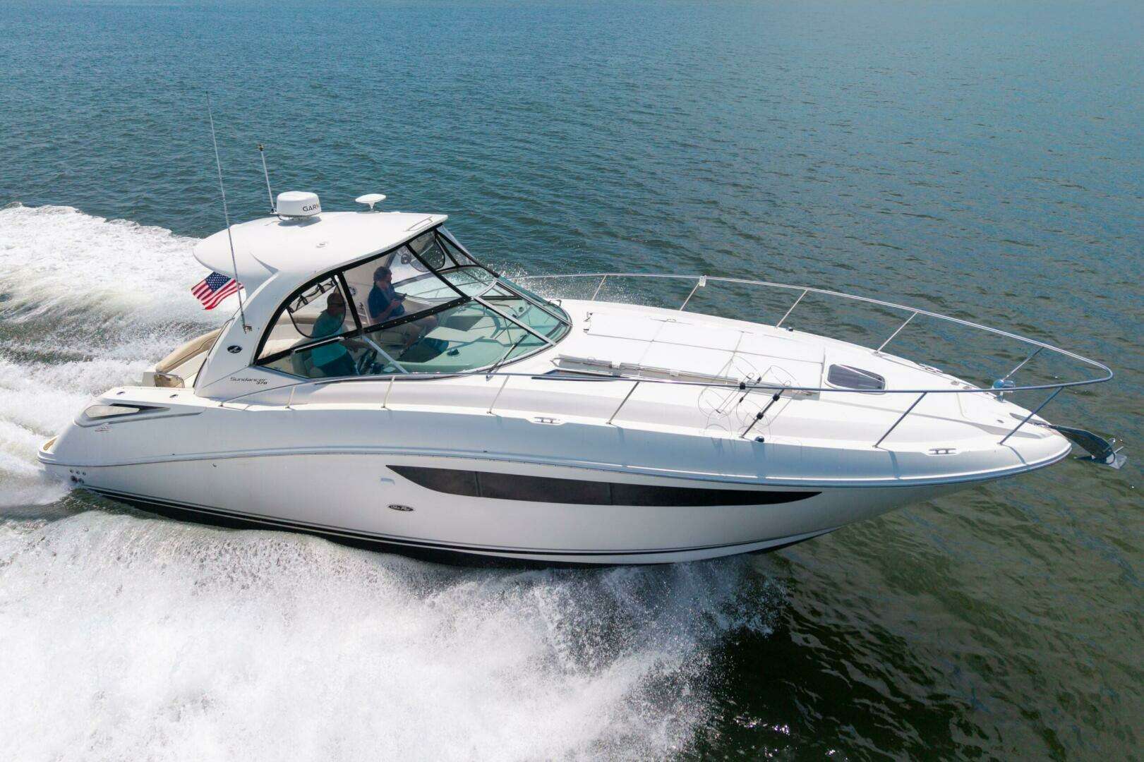 2013 Sea Ray 370 Sundancer - Image 4