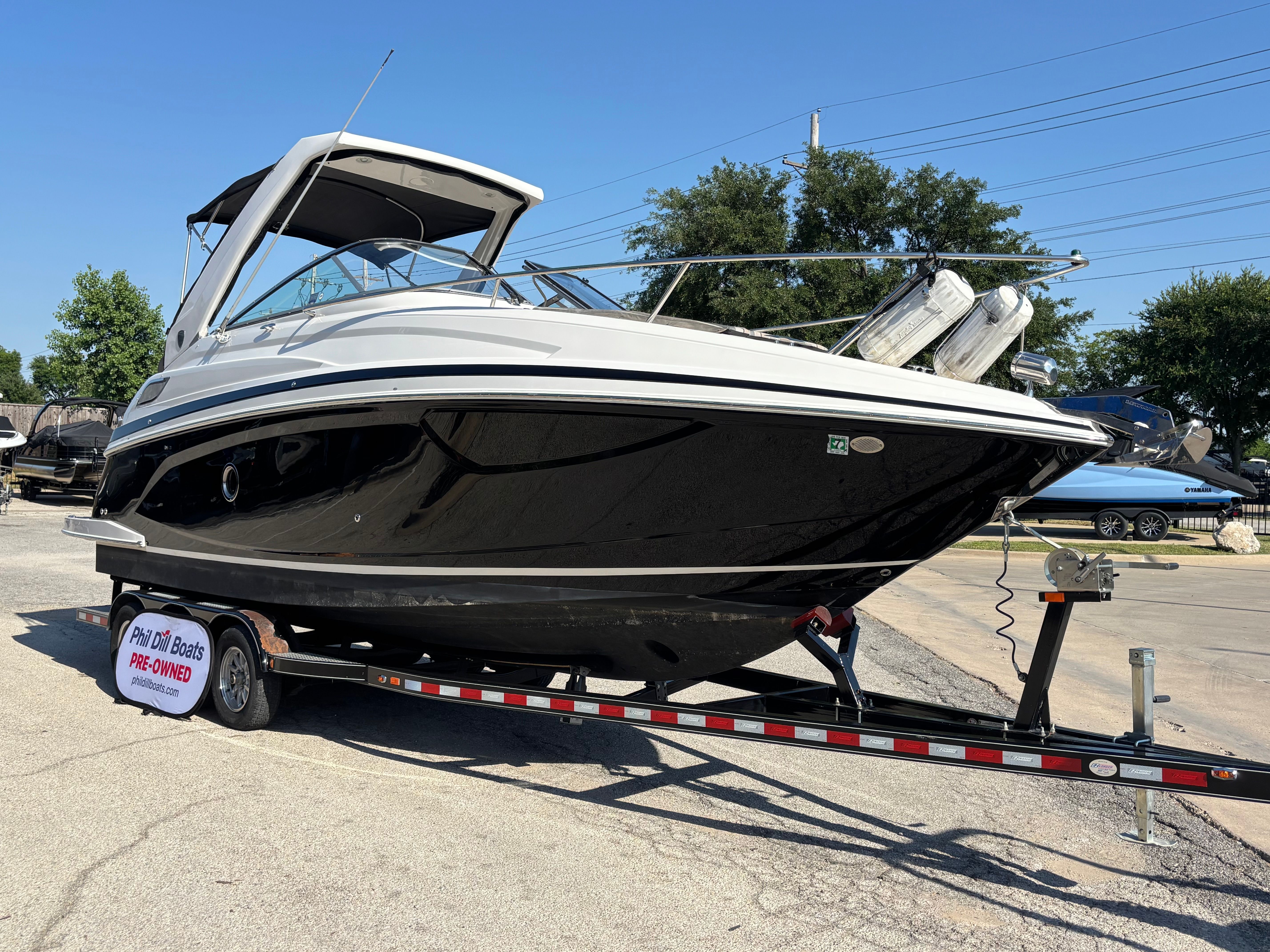 2016 REGAL 28 EXPRESS - Image 7