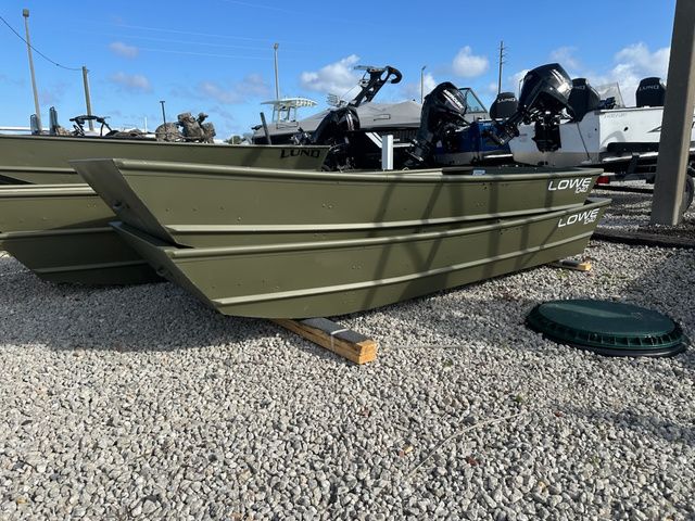 2025 Lowe Jon L1040