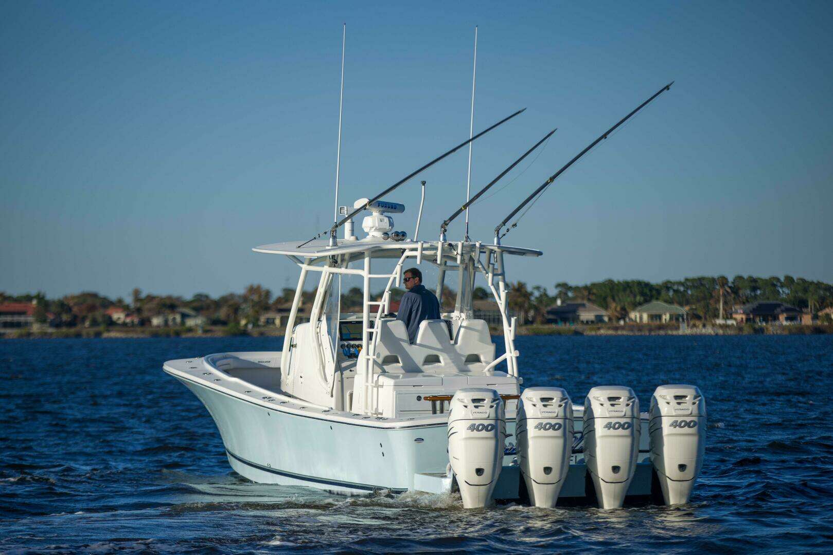 2016 Regulator 41 Center Console - Image 42