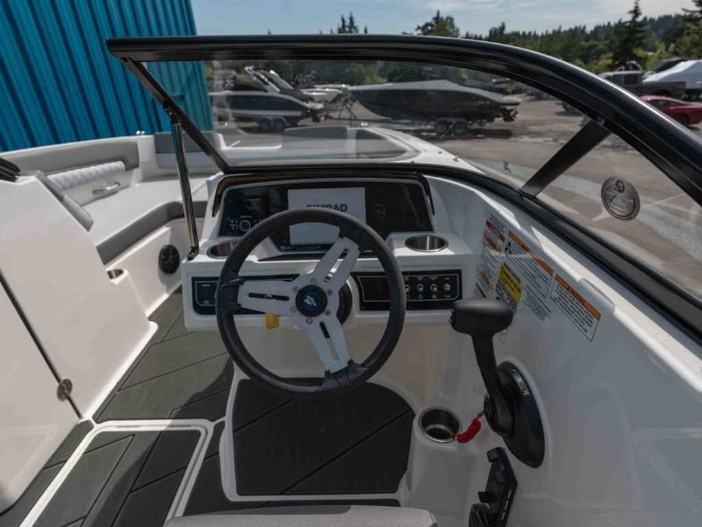 2025 Bayliner D22 - 9