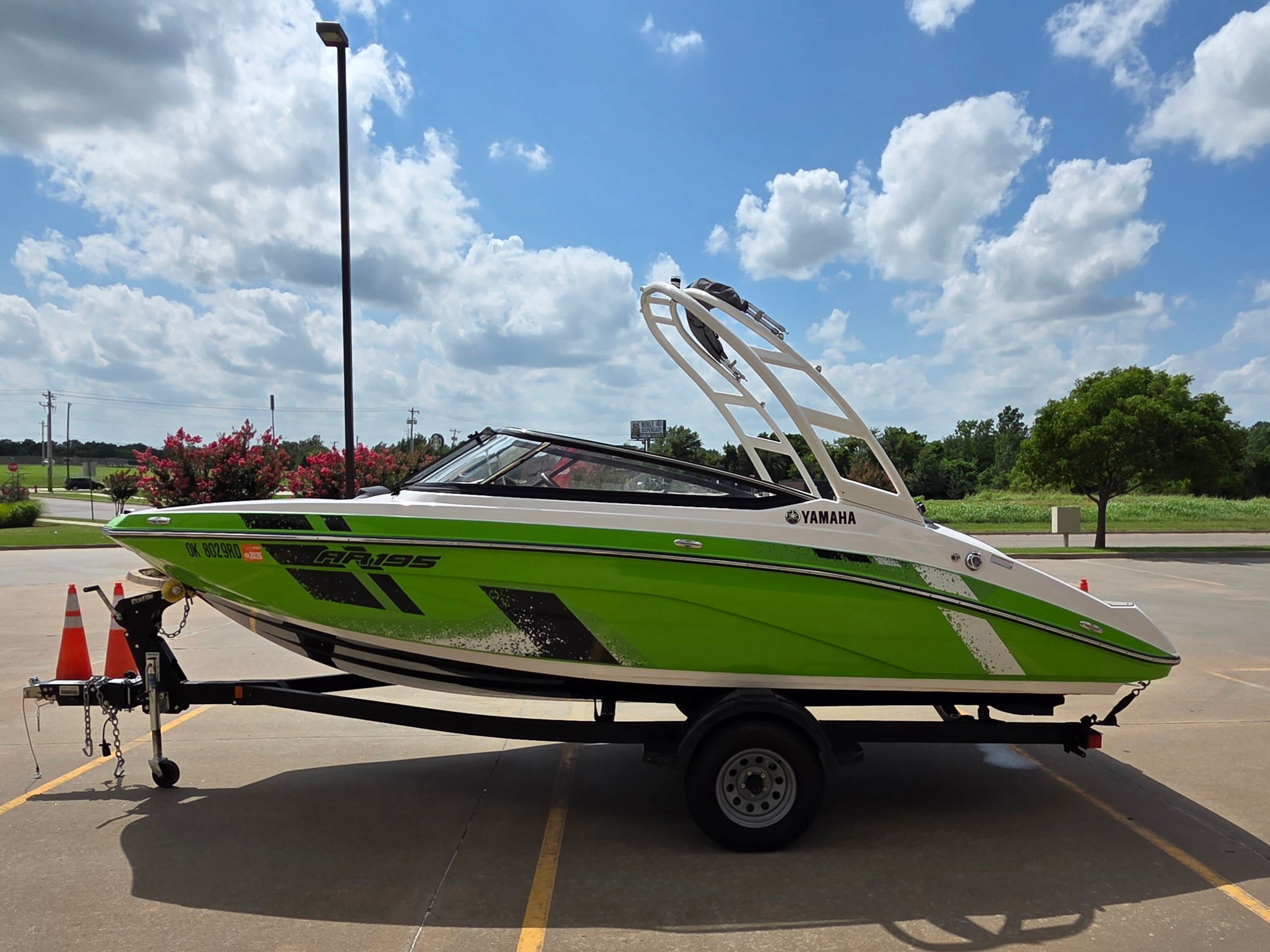 2022 Yamaha Boats AR195 - 5