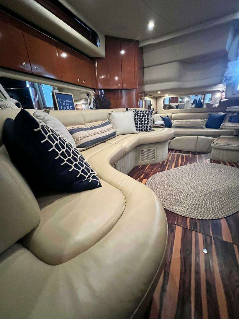 2002 Sea Ray 380 Sundancer - Image 15