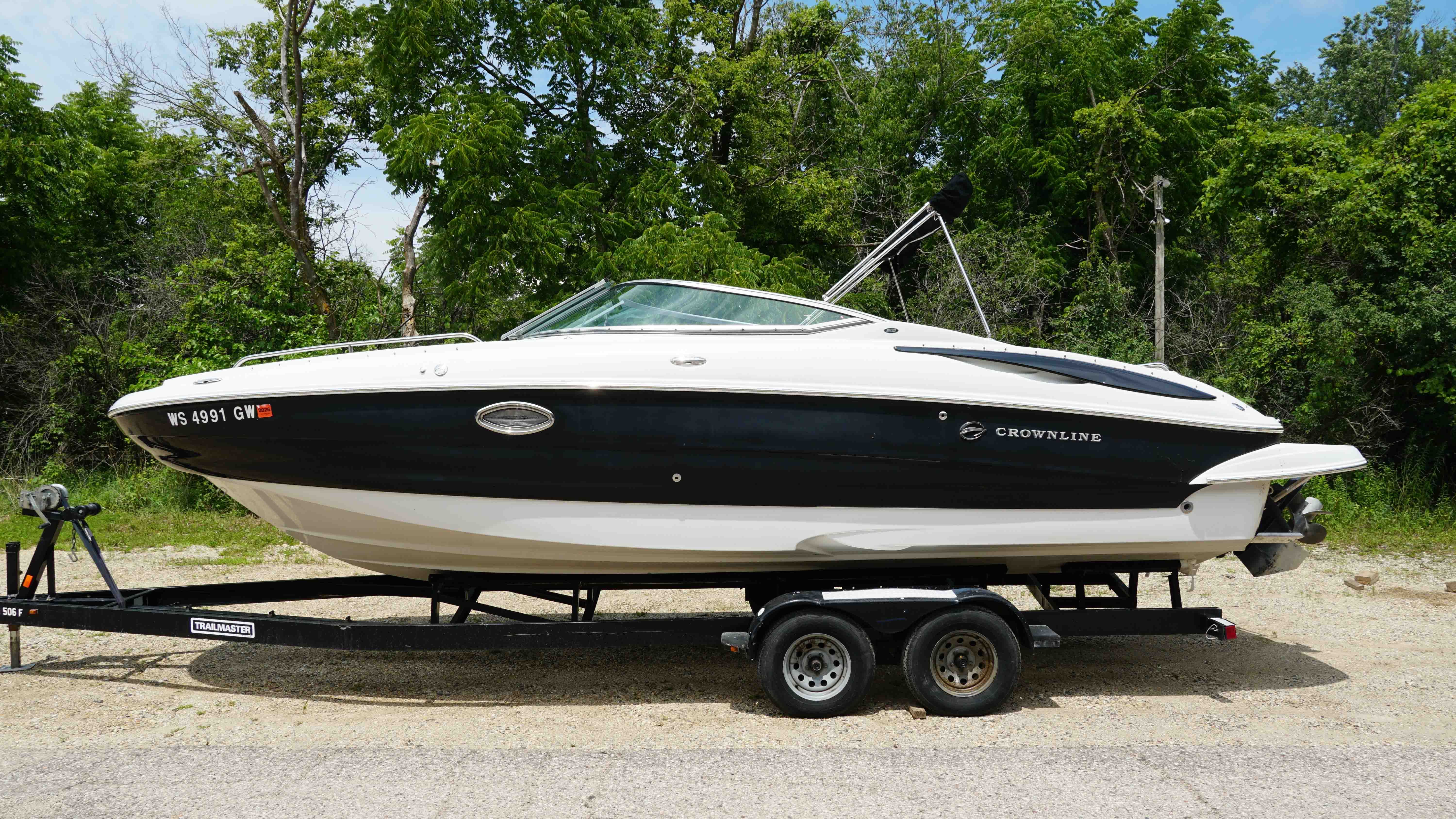 2005 Crownline 260 EX
