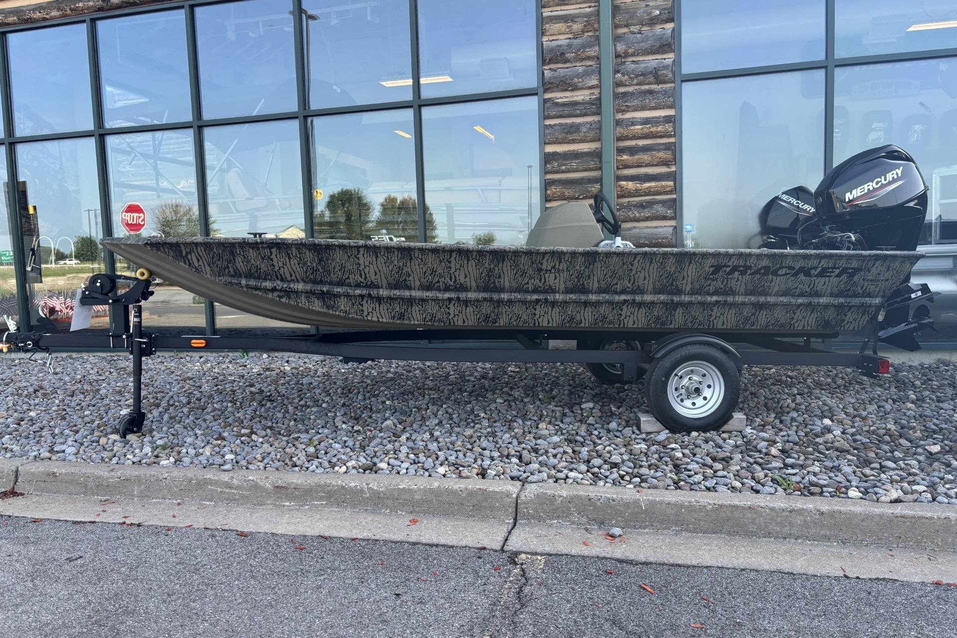 2026 Tracker Grizzly 1648 SC