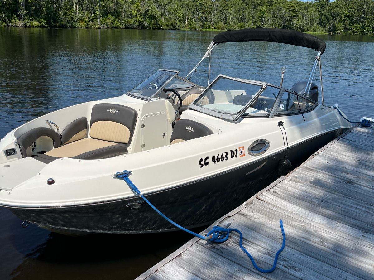 2018 Stingray 214 LR - 6