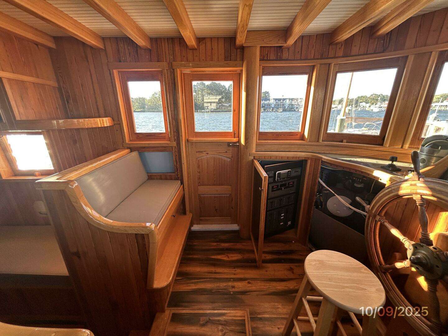1938 Custom Chesapeake Bay Buyboat - Image 26