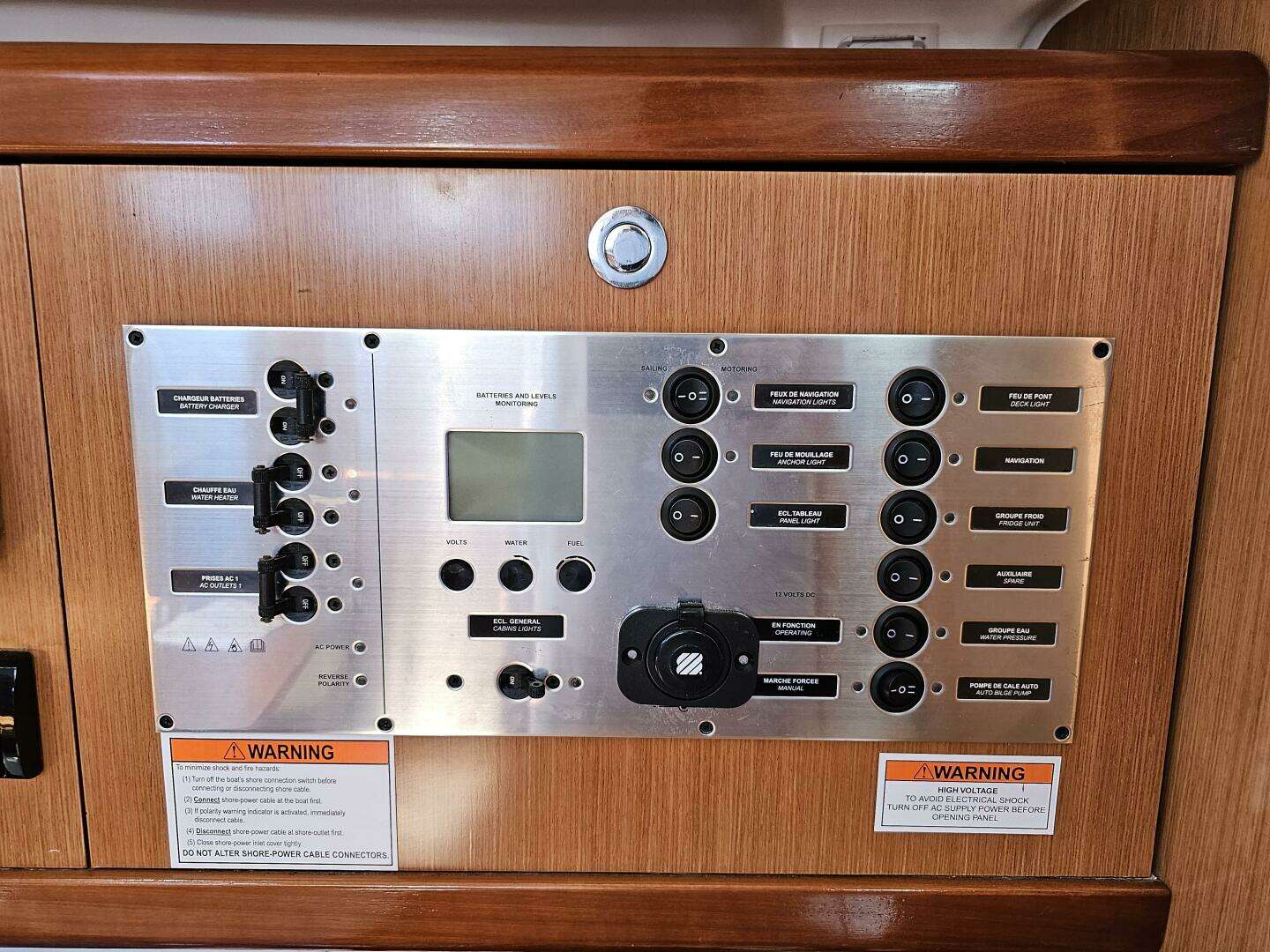 2009 Beneteau Cyclades 43.3 - Image 30