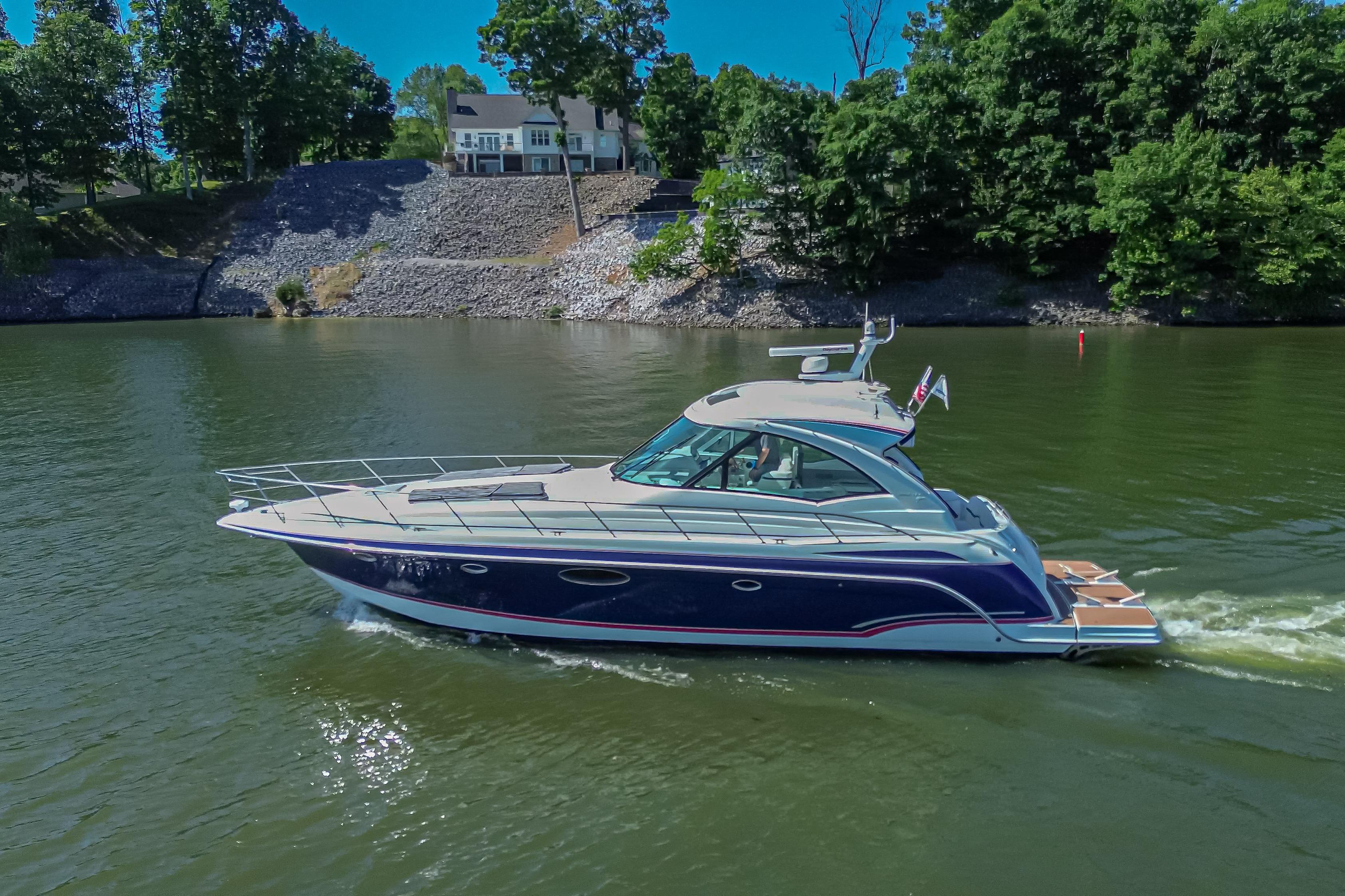 2008 Formula 45 Yacht