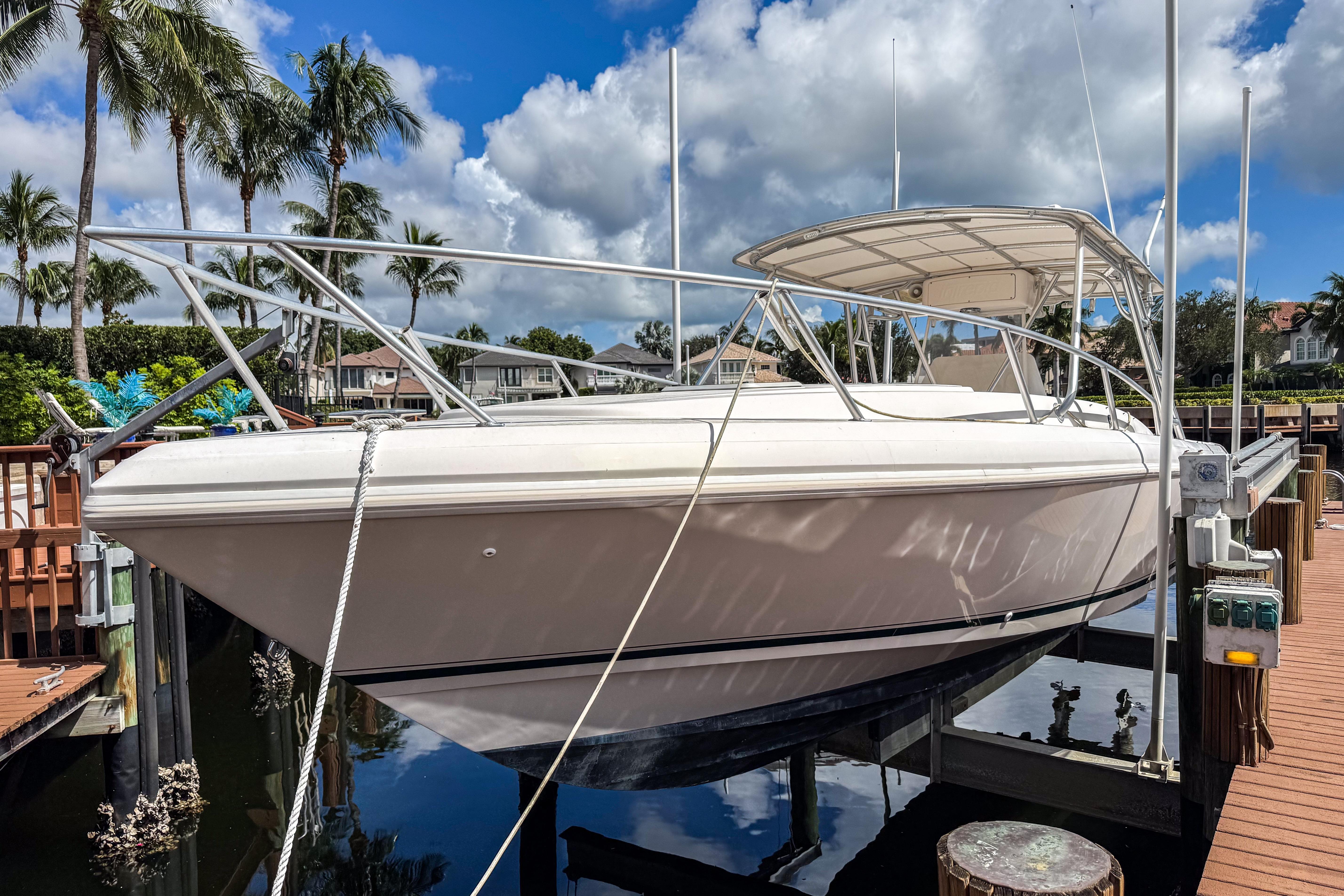 1998 Intrepid 356 Cuddy