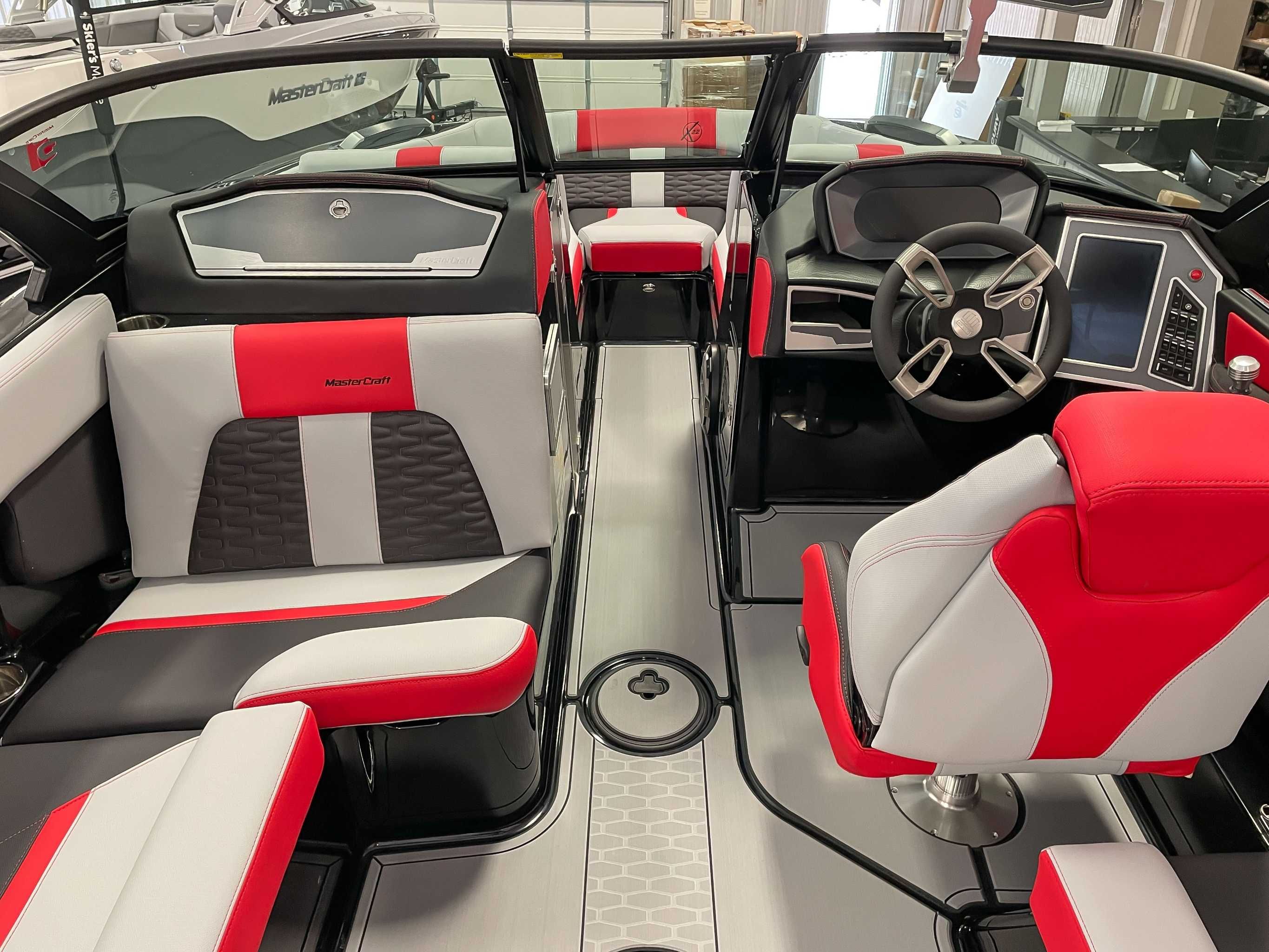2022 MasterCraft X22 - 10