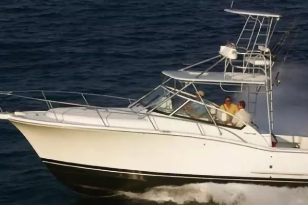 2007 Luhrs 31 Open