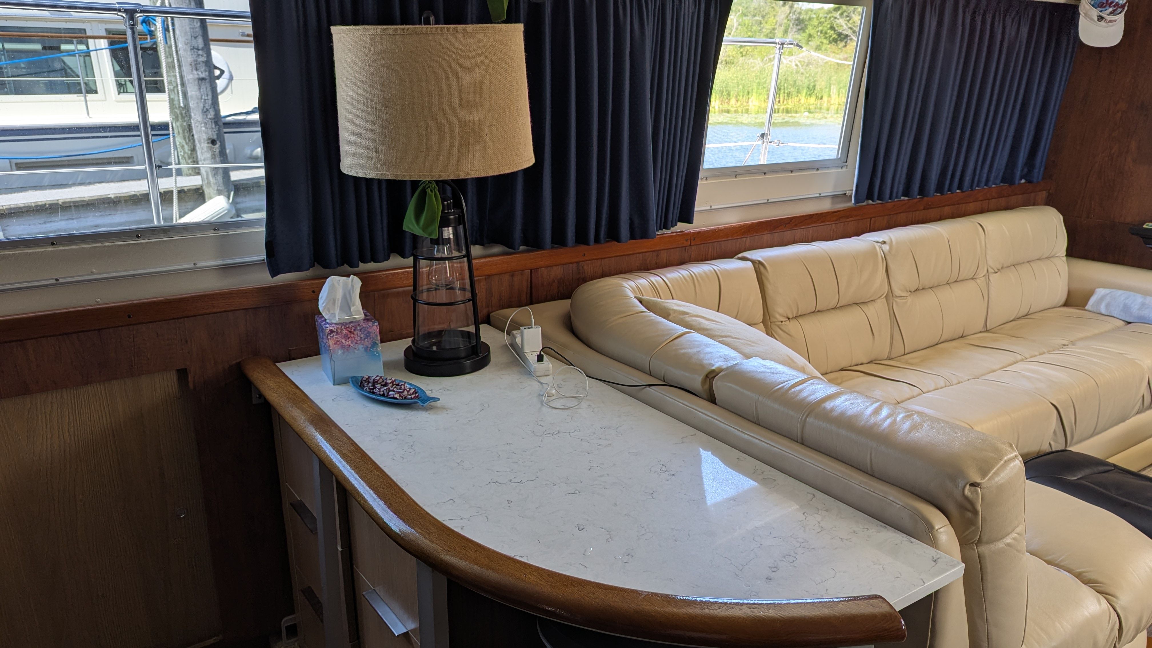 1975 Bertram 42 Motor Yacht - 25
